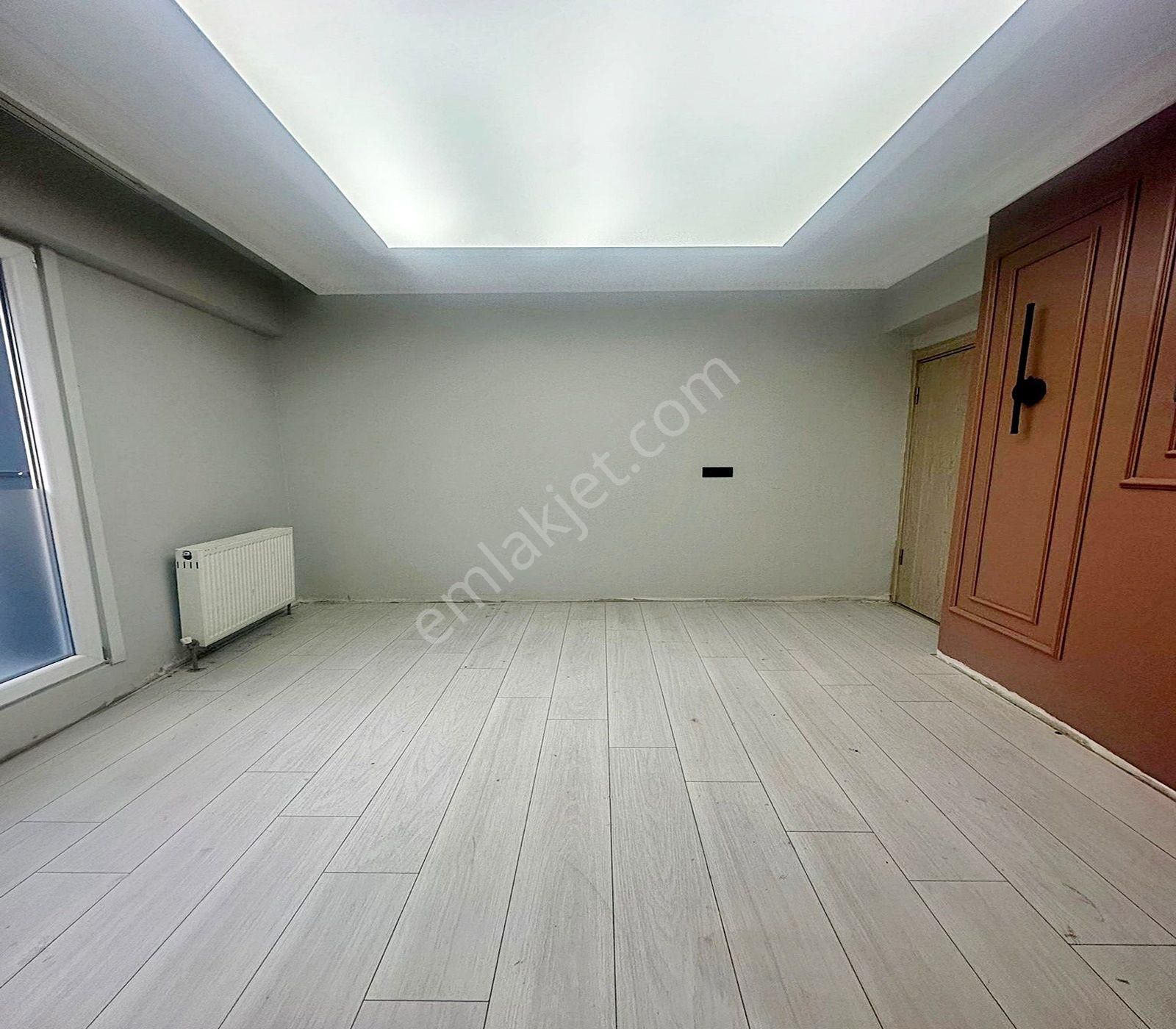 Güzelyurt Mahallesinde Metrobüse Yakın 2+1 Satılık Ara Kat Daire - Görsel 16