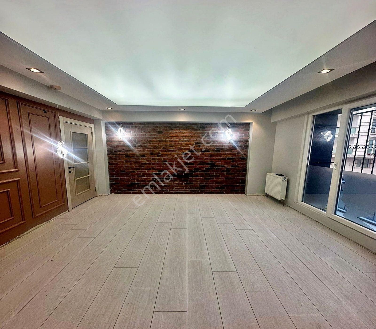 Güzelyurt Mahallesinde Metrobüse Yakın 2+1 Satılık Ara Kat Daire - Görsel 24