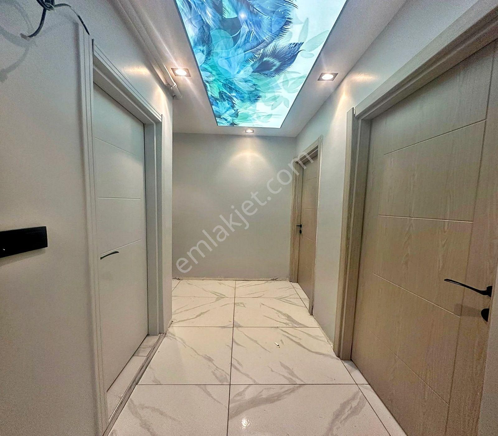 Güzelyurt Mahallesinde Metrobüse Yakın 2+1 Satılık Ara Kat Daire - Görsel 19