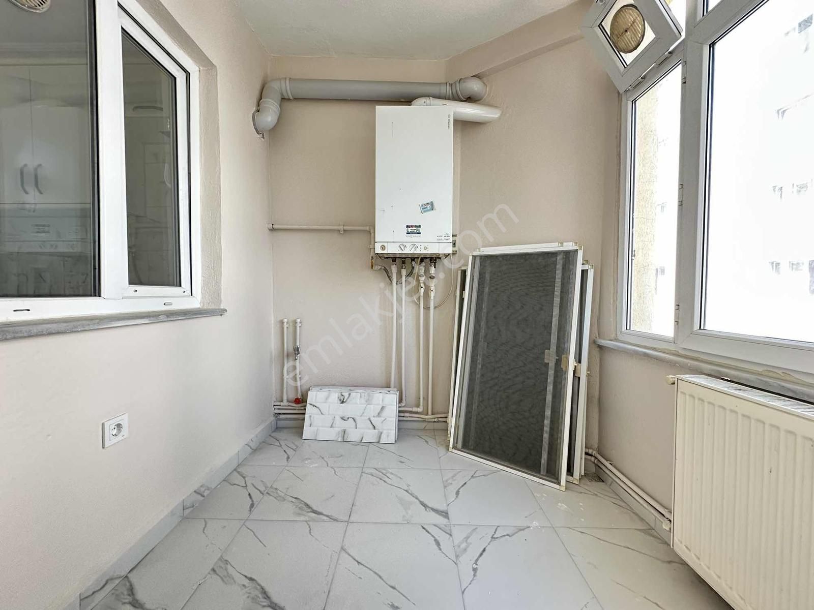 Tuğra'dan Hürriyet Mah. Antik Kent Sitesinde 3+1 Masrafsız Daire - Görsel 8