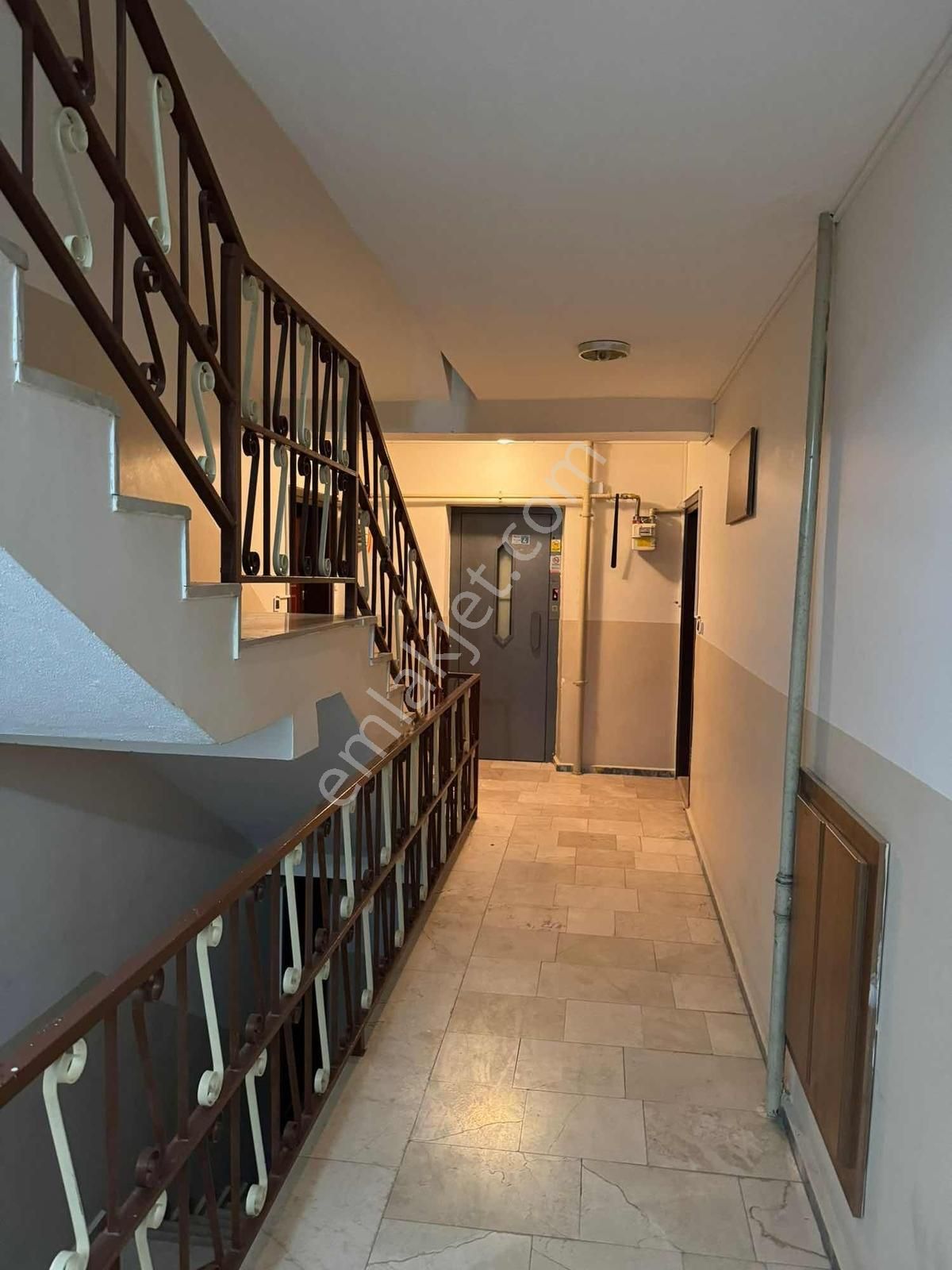 Tuğra'dan Hürriyet Mah. Antik Kent Sitesinde 3+1 Masrafsız Daire - Görsel 18