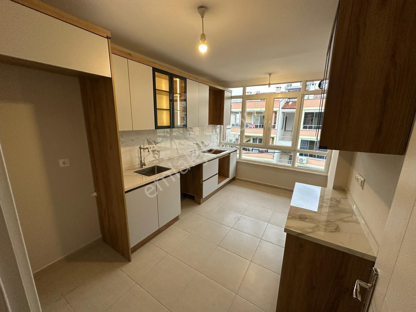 🟠🟠alfa'dan Akçay'da Masrafsız Satılık Ayrı Mutfak 10 Yaşında Geniş 3+1 Daire - Görsel 35