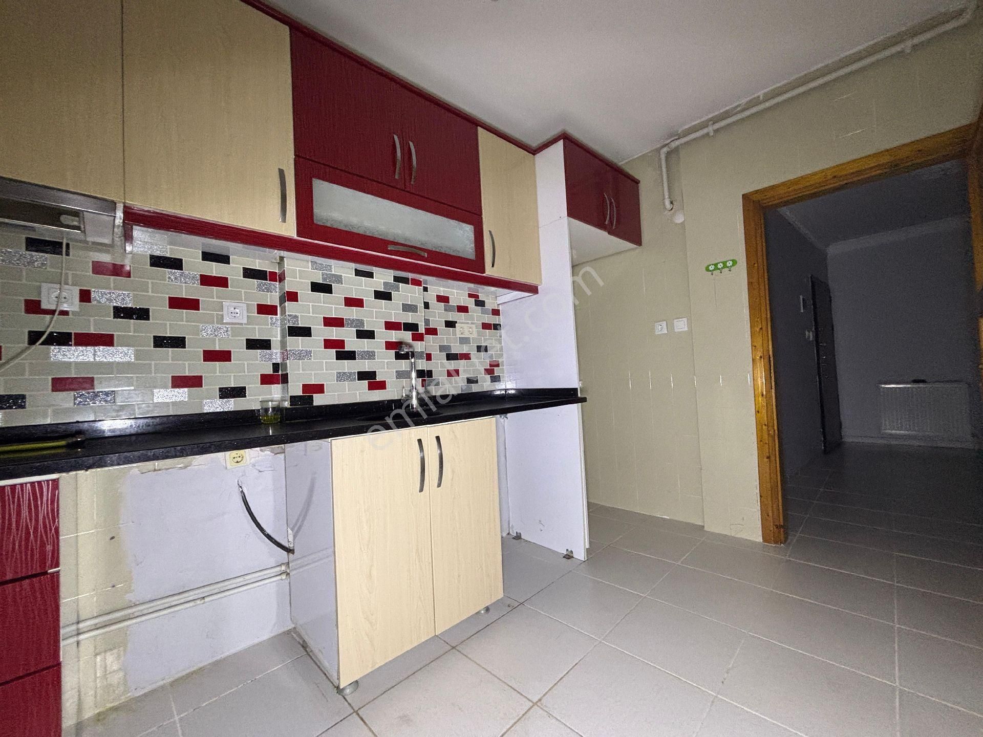 Ümraniye / Dudullu/ Esenkent Mahallesi - Görsel 4