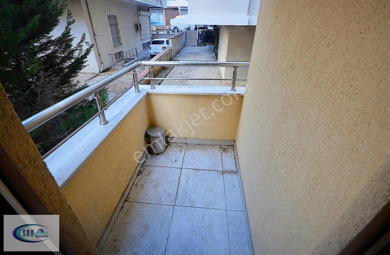 Cadde Üzerinde Çift Balkonlu Kiralık 90 M² Eşyalı Lüks 2+1 Daire - Görsel 25