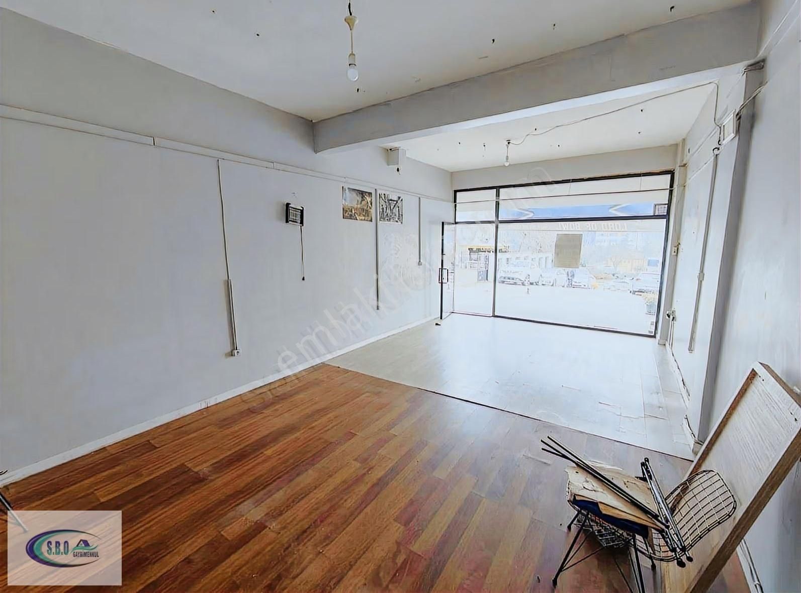 Sancaktepe Diş Hatanesi Yanı Kiralık Dükkan - Görsel 3