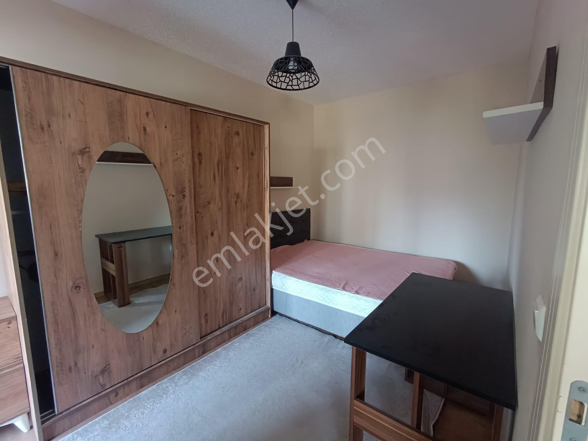 Döşemealtı Tokı Konutlarında Eşyalı 2+1 Daıre - Görsel 3