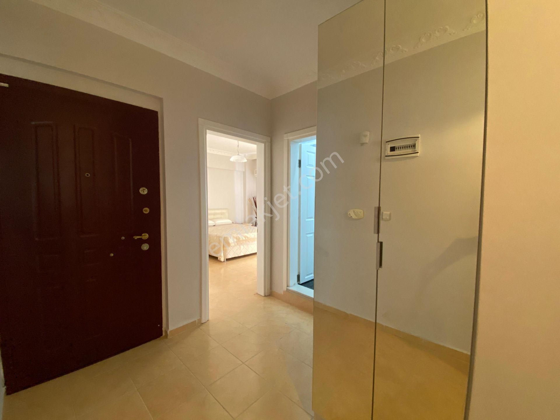 Didim Denize Yakın Site İçinde Geniş Balkonlu Eşyalı 2+1 Daire - Görsel 16