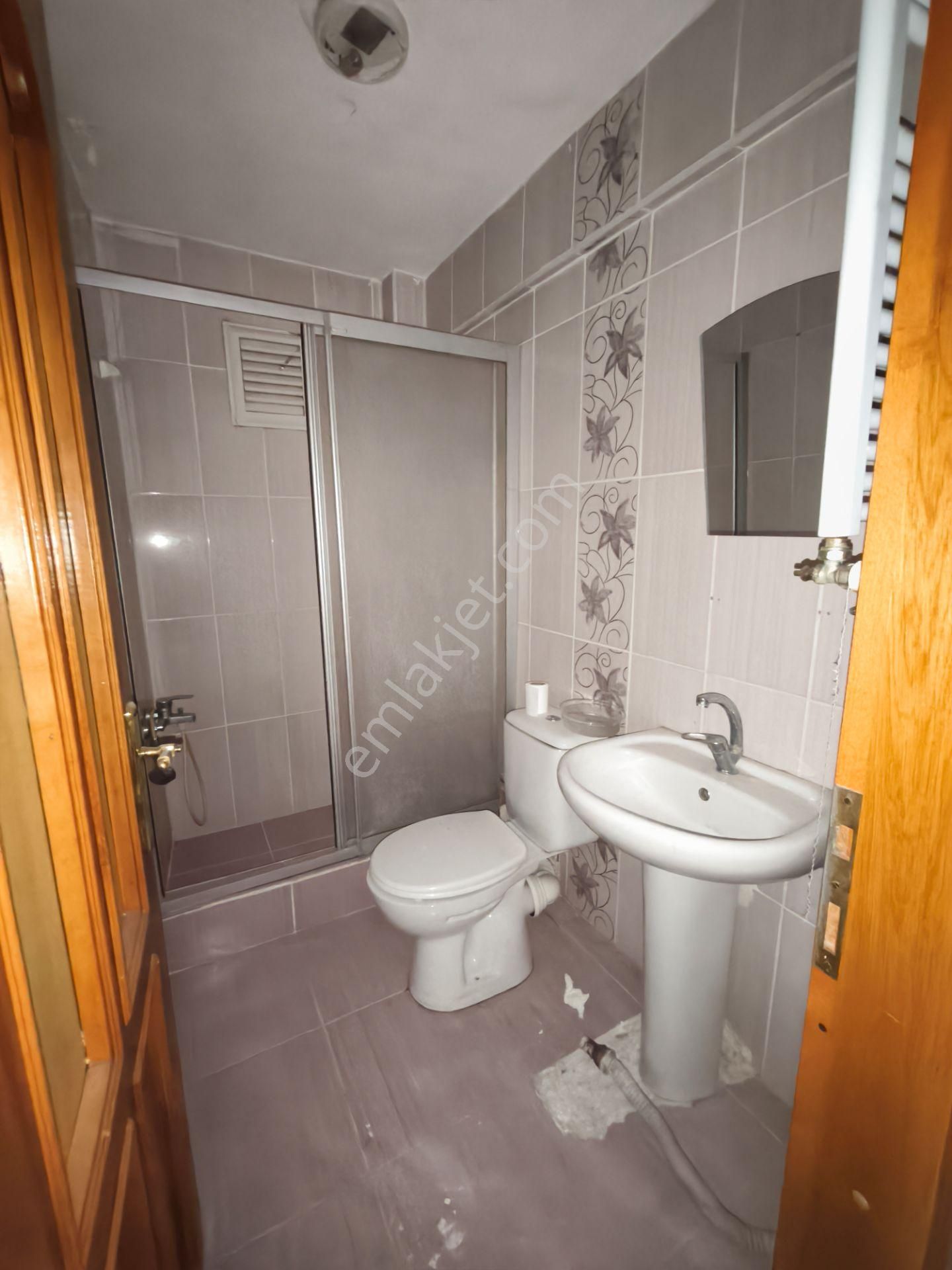 Eyüp Rami Cuma Mh. 3+1 ,120 M2 / 2.kat / Kombili , Havadar , Aileye - Görsel 29