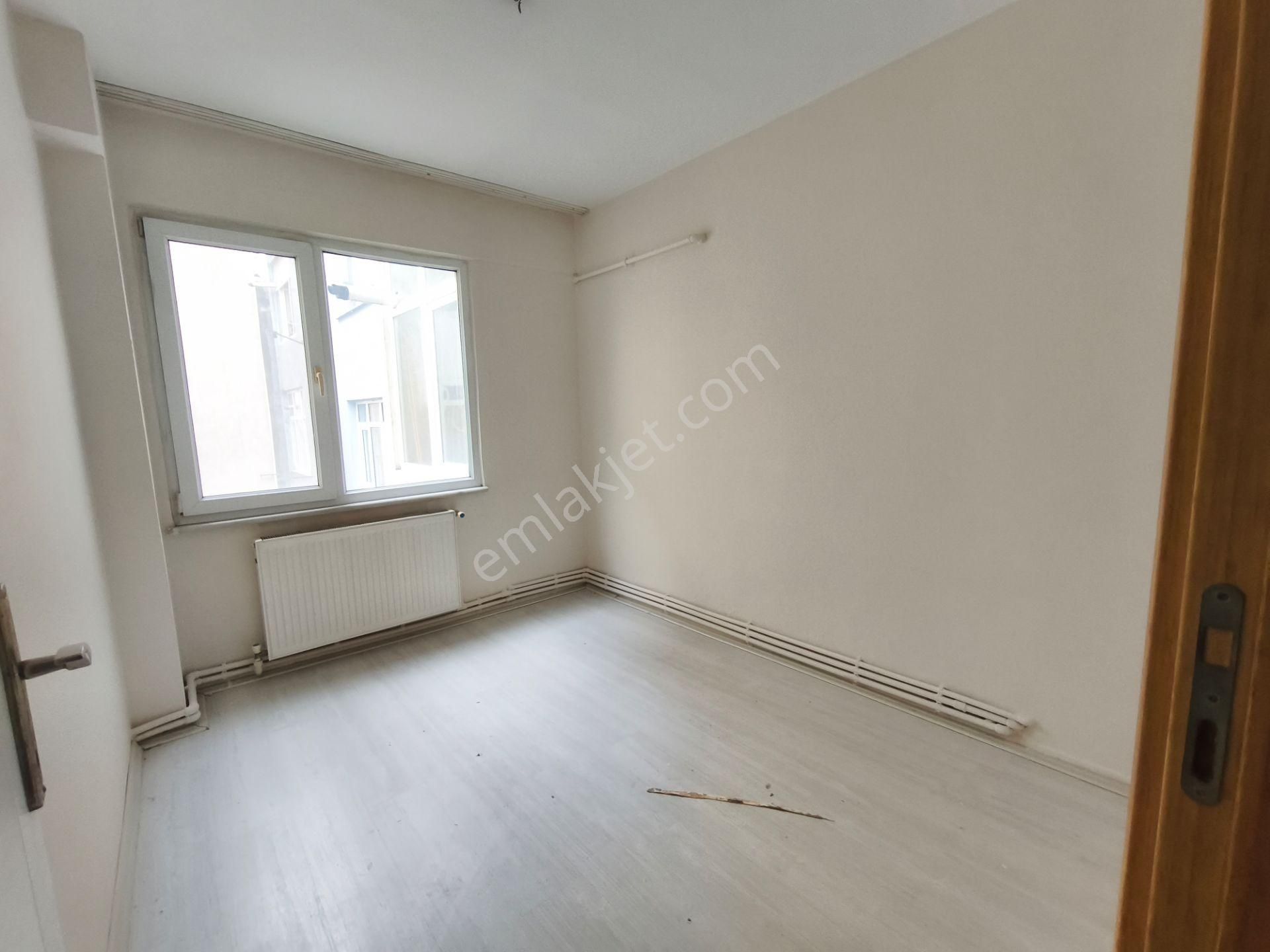 Eyüp Rami Cuma Mh. 3+1 ,120 M2 / 2.kat / Kombili , Havadar , Aileye - Görsel 17