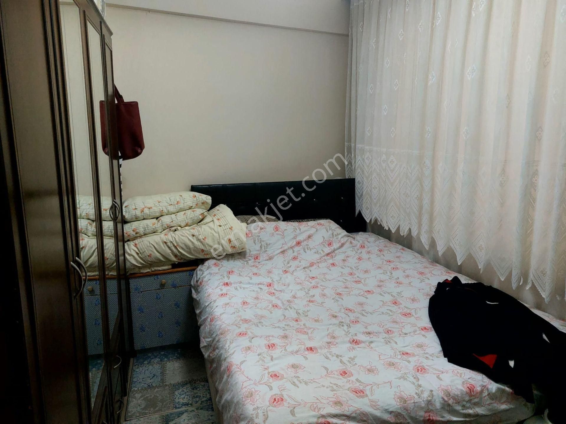 Recep Ümit Emlak'tan Fatih Mahallesinde Satılık Asansörlü Amerikan Mutfaklı 2+1 Daire - Görsel 14