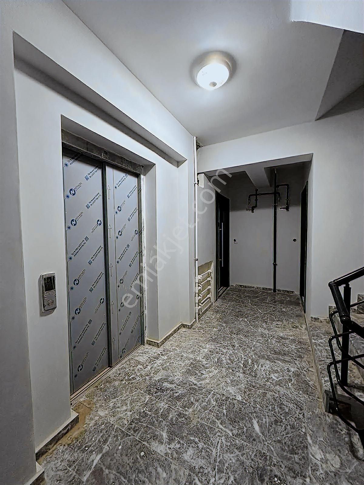 Tuğra'dan Bülent Ecevit Bulvarına Cephe 2+1 Geniş Satılık Daire - Görsel 6