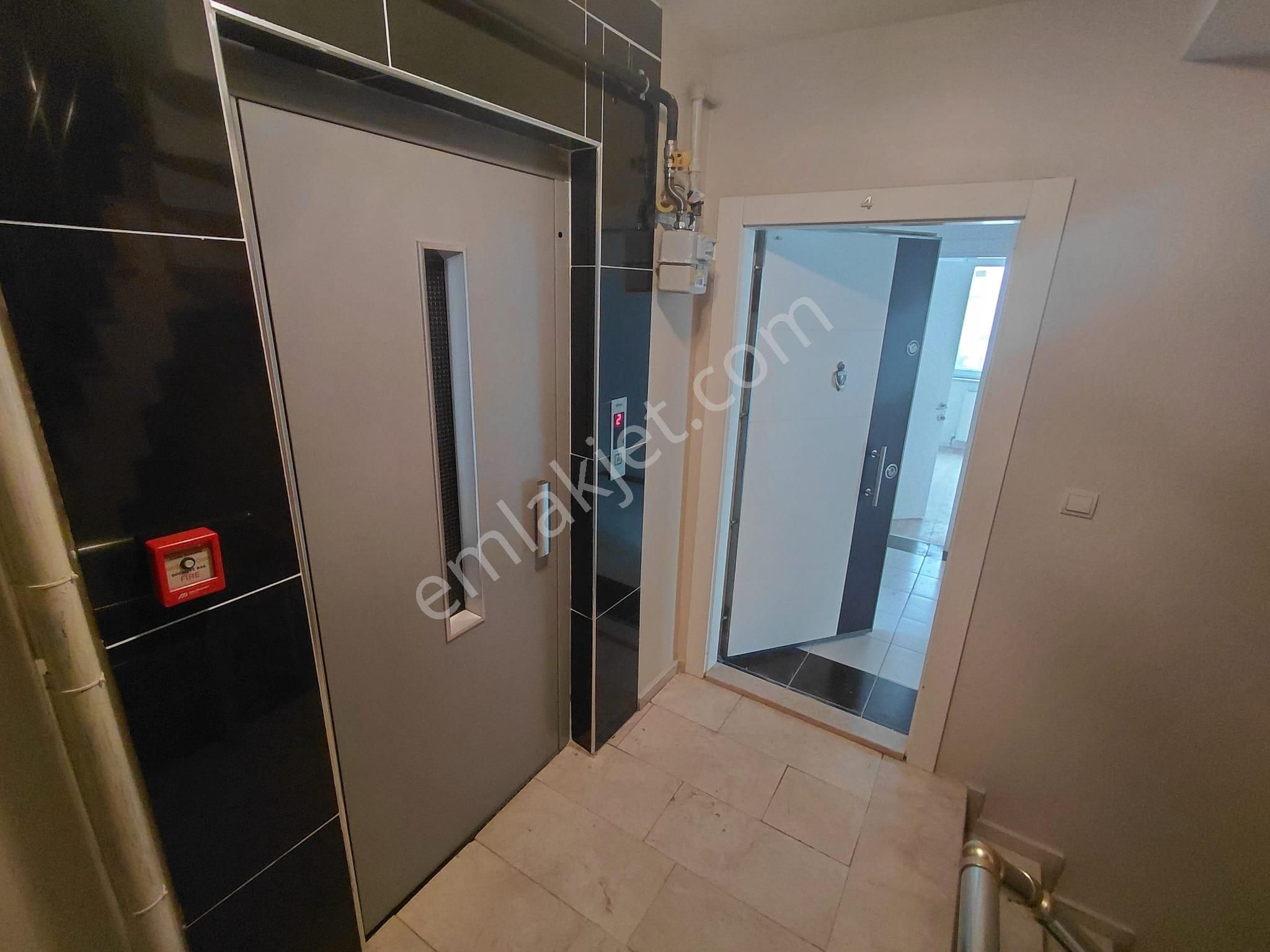 Açık&kapalı - Ayrık Nizam - Ebeveyn Banyolu 3+1 Kiralık Daire - Görsel 6