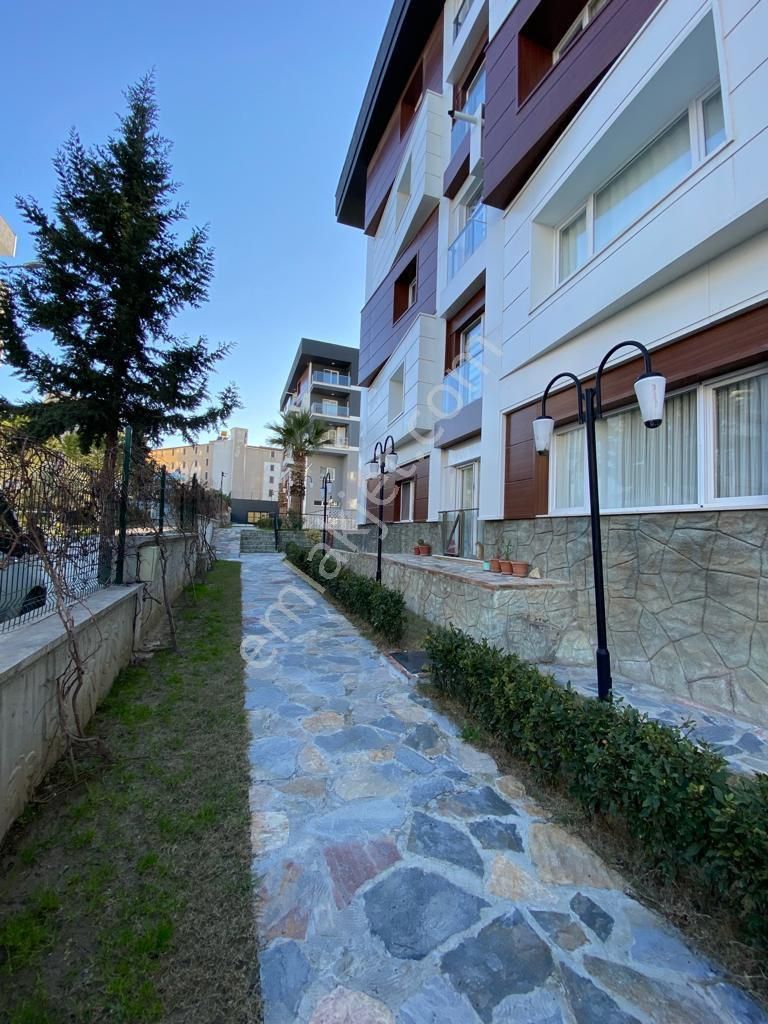 Kuşadası Otogar Yanı Kiralık 4+1 Dubleks Daire - Görsel 26
