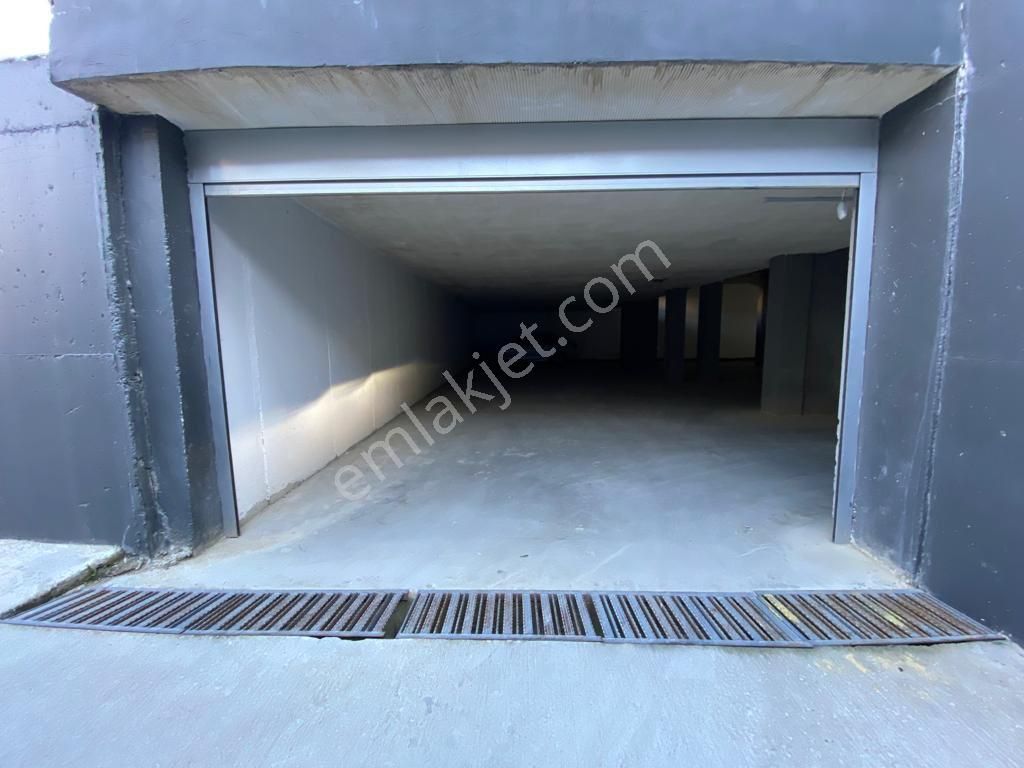 Kuşadası Otogar Yanı Kiralık 4+1 Dubleks Daire - Görsel 23