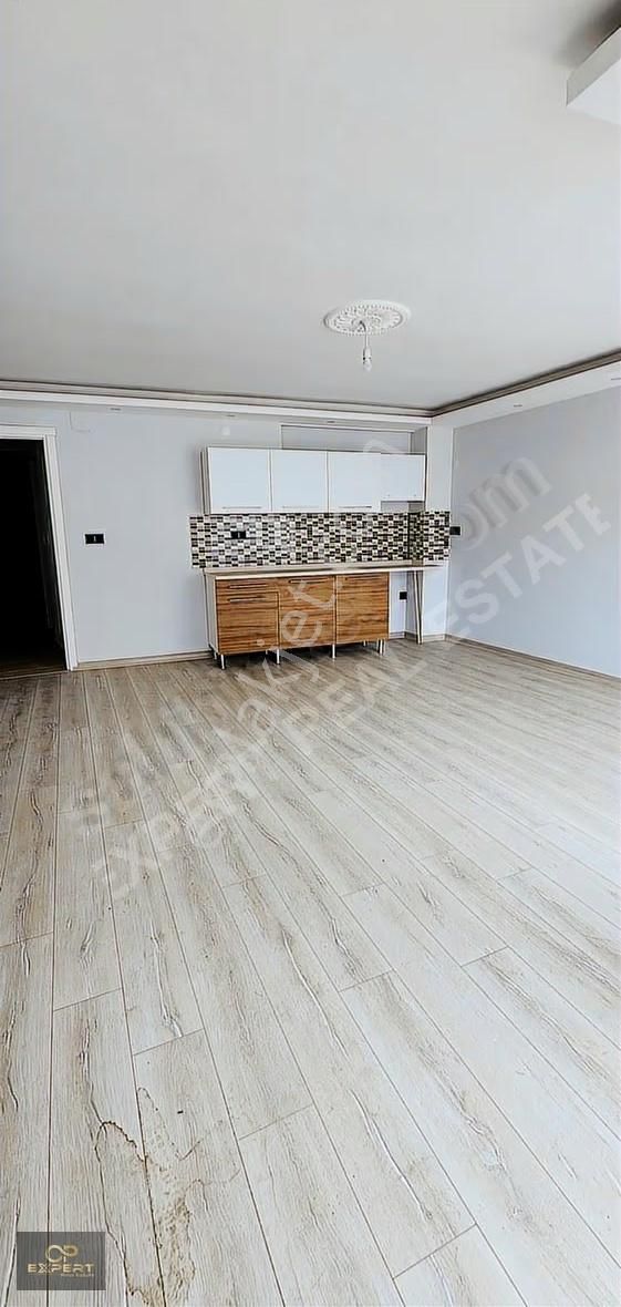 Kuşadası Merkezde 2+1 Acıl Satılık - Görsel 4