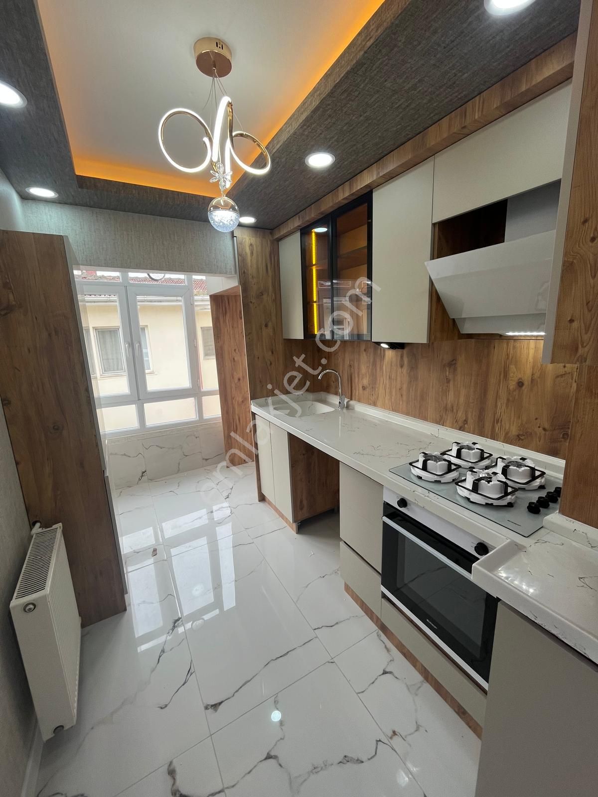 Mç Emlak'tan İstasyon Mahallesin'de 3+1 Satılık Daire - Görsel 2