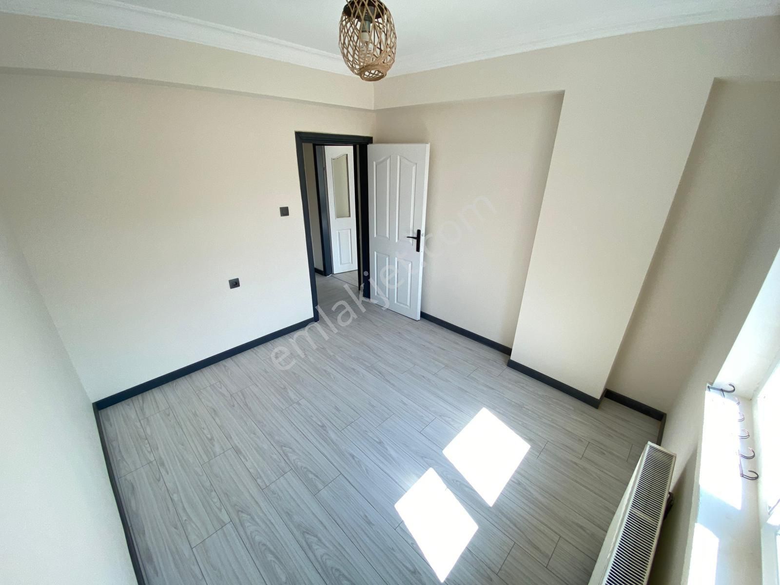 Yayla Merkezi Konumda Katta Yyapılı Geniş M2 3+1 - Görsel 21