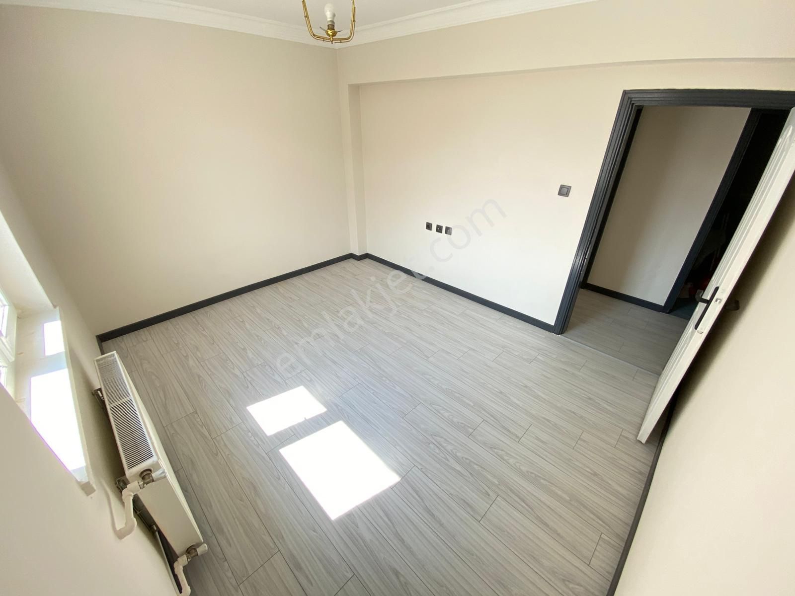 Yayla Merkezi Konumda Katta Yyapılı Geniş M2 3+1 - Görsel 4