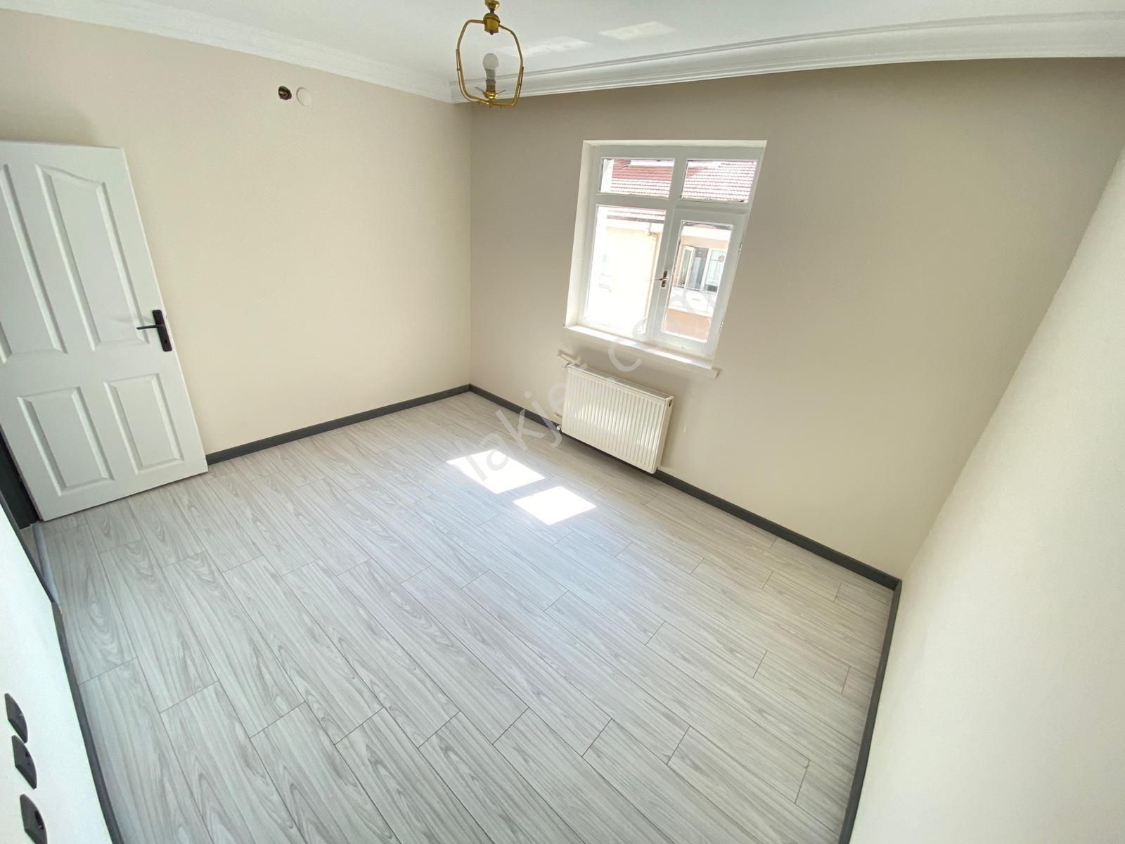 Yayla Merkezi Konumda Katta Yyapılı Geniş M2 3+1 - Görsel 8