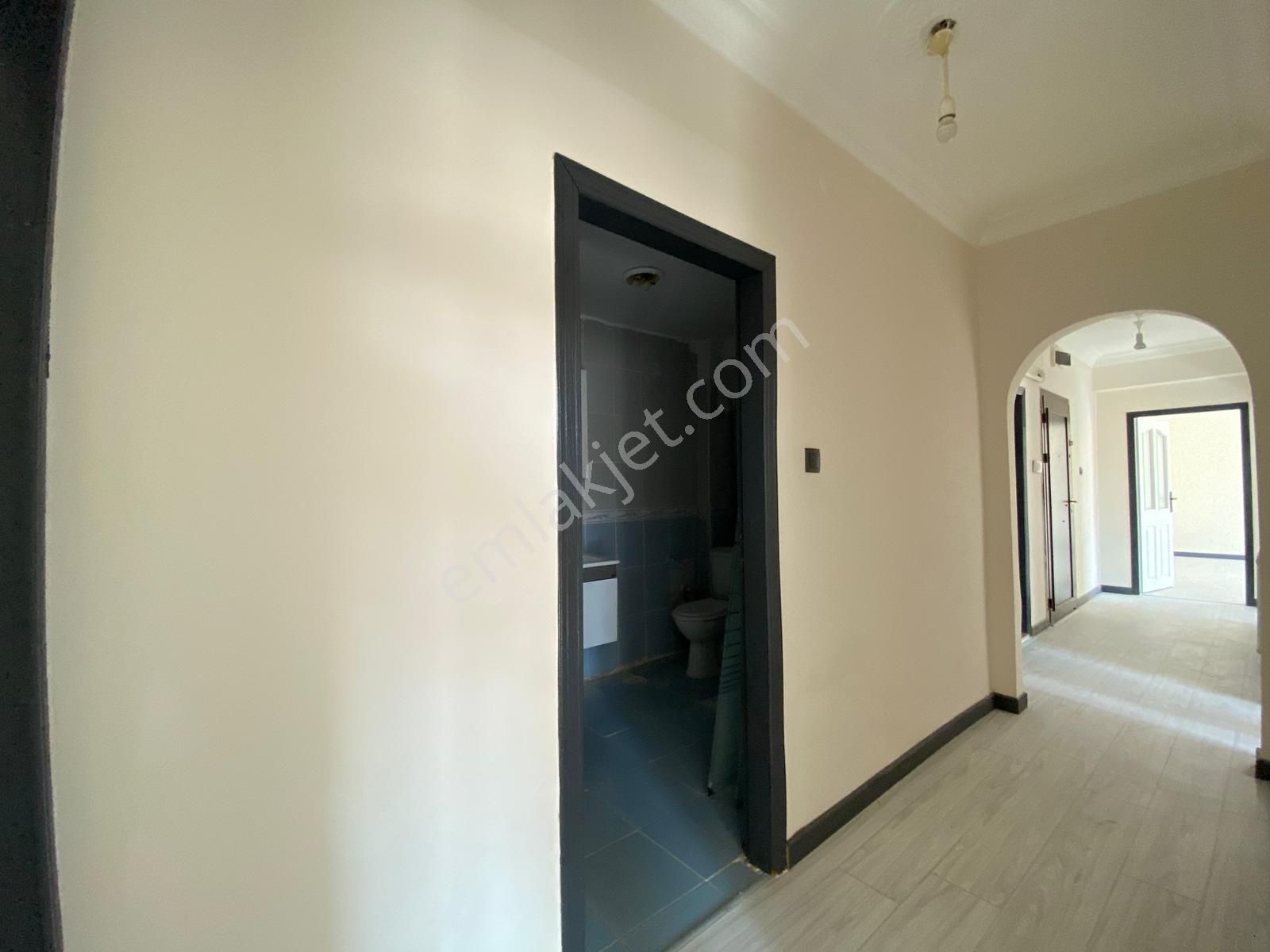 Yayla Merkezi Konumda Katta Yyapılı Geniş M2 3+1 - Görsel 23