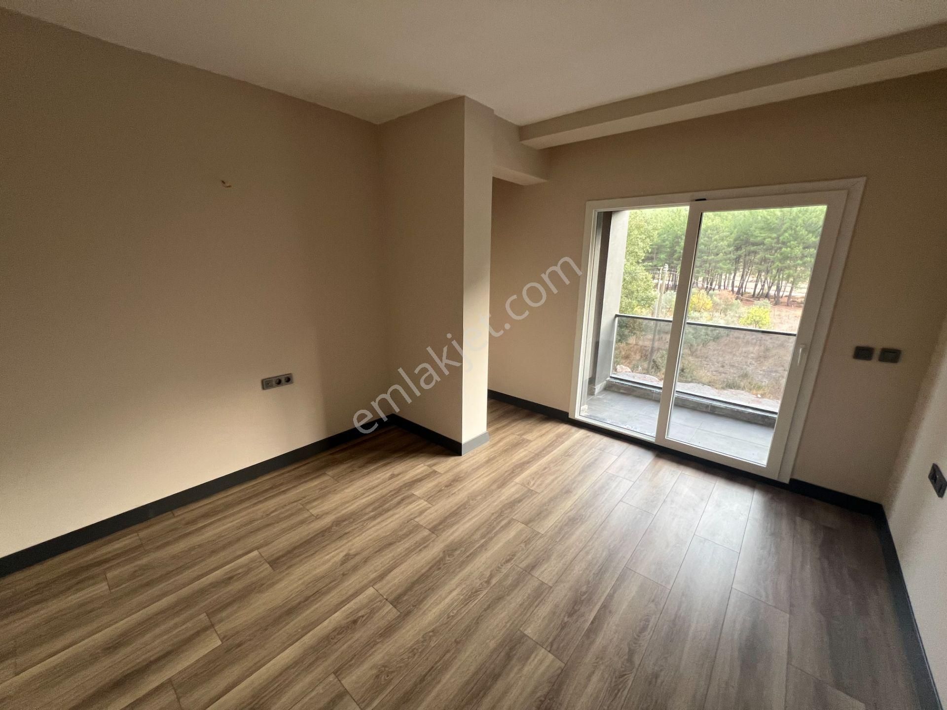 Goldhouse Dan Kiralık Yeşilüzümlü De 5+1 Muhteşem Villa Fırsatı - Görsel 14