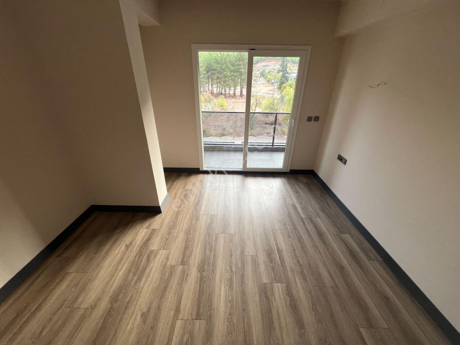 Goldhouse Dan Kiralık Yeşilüzümlü De 5+1 Muhteşem Villa Fırsatı - Görsel 18