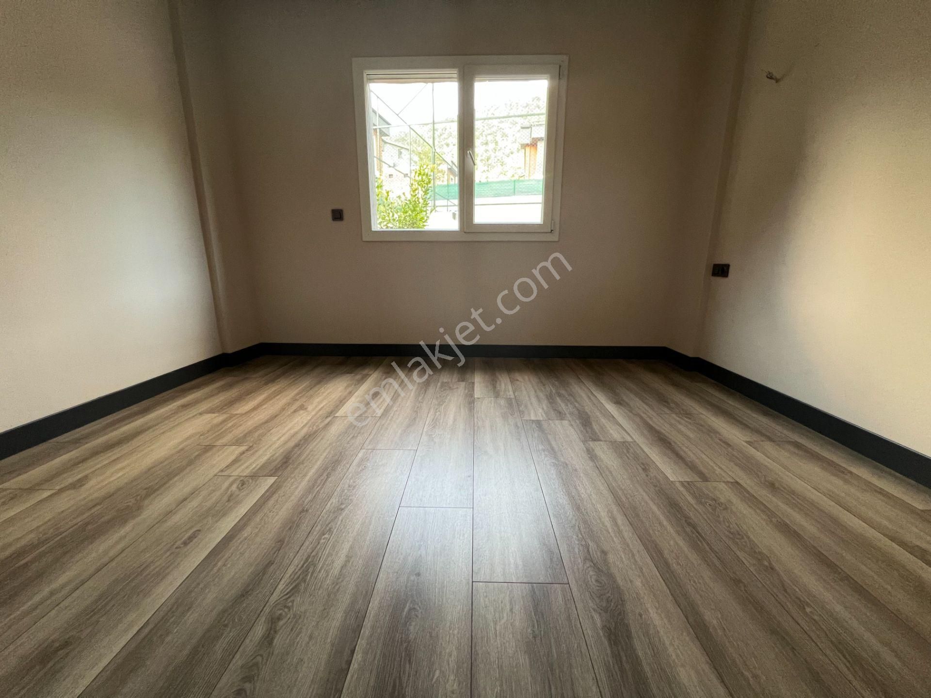 Goldhouse Dan Kiralık Yeşilüzümlü De 5+1 Muhteşem Villa Fırsatı - Görsel 9