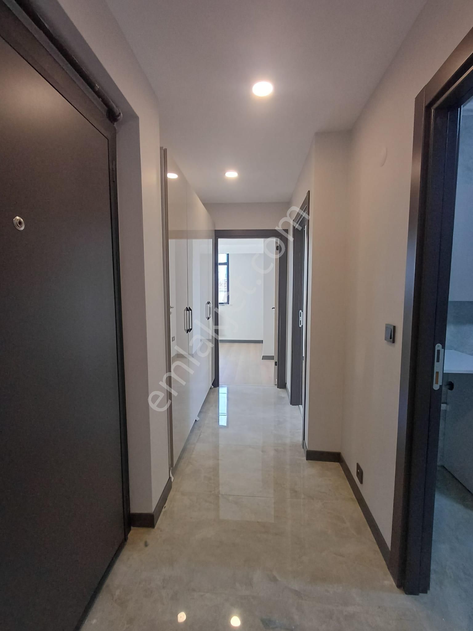 Mertcan Dan Hürriyet Mah Ebeveyn Banyolu 3+1 Arakat Lüks Daire - Görsel 24