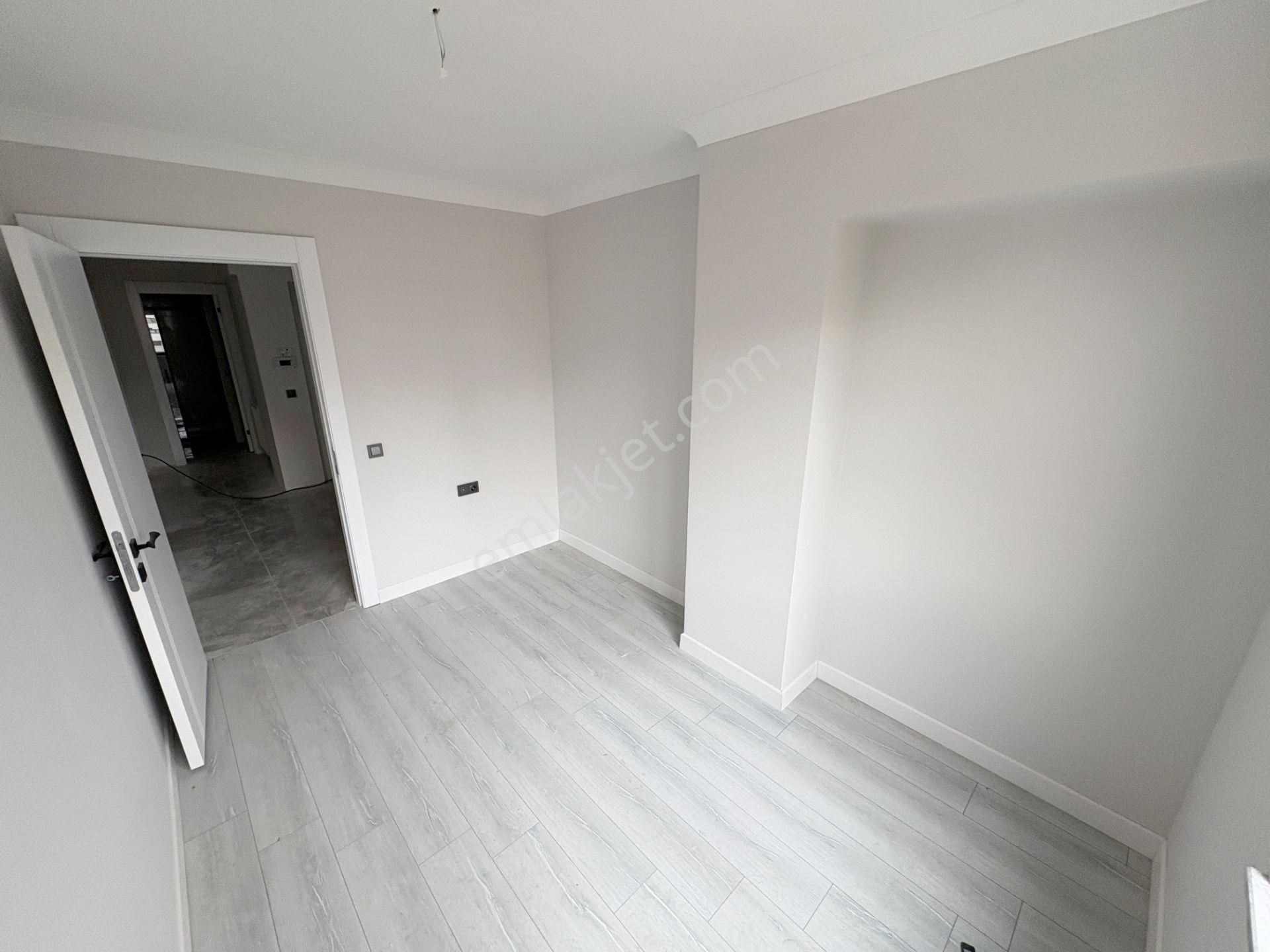 2+1 Sıfır Oturuma Hazır Etlik Merkezde Asansörlü İskanlı Fırsat - Görsel 32