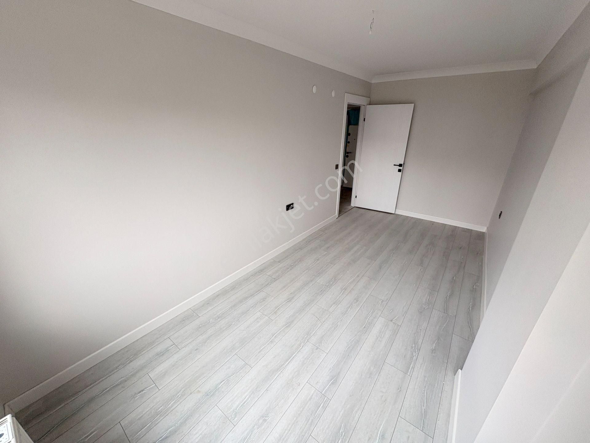 2+1 Sıfır Oturuma Hazır Etlik Merkezde Asansörlü İskanlı Fırsat - Görsel 29