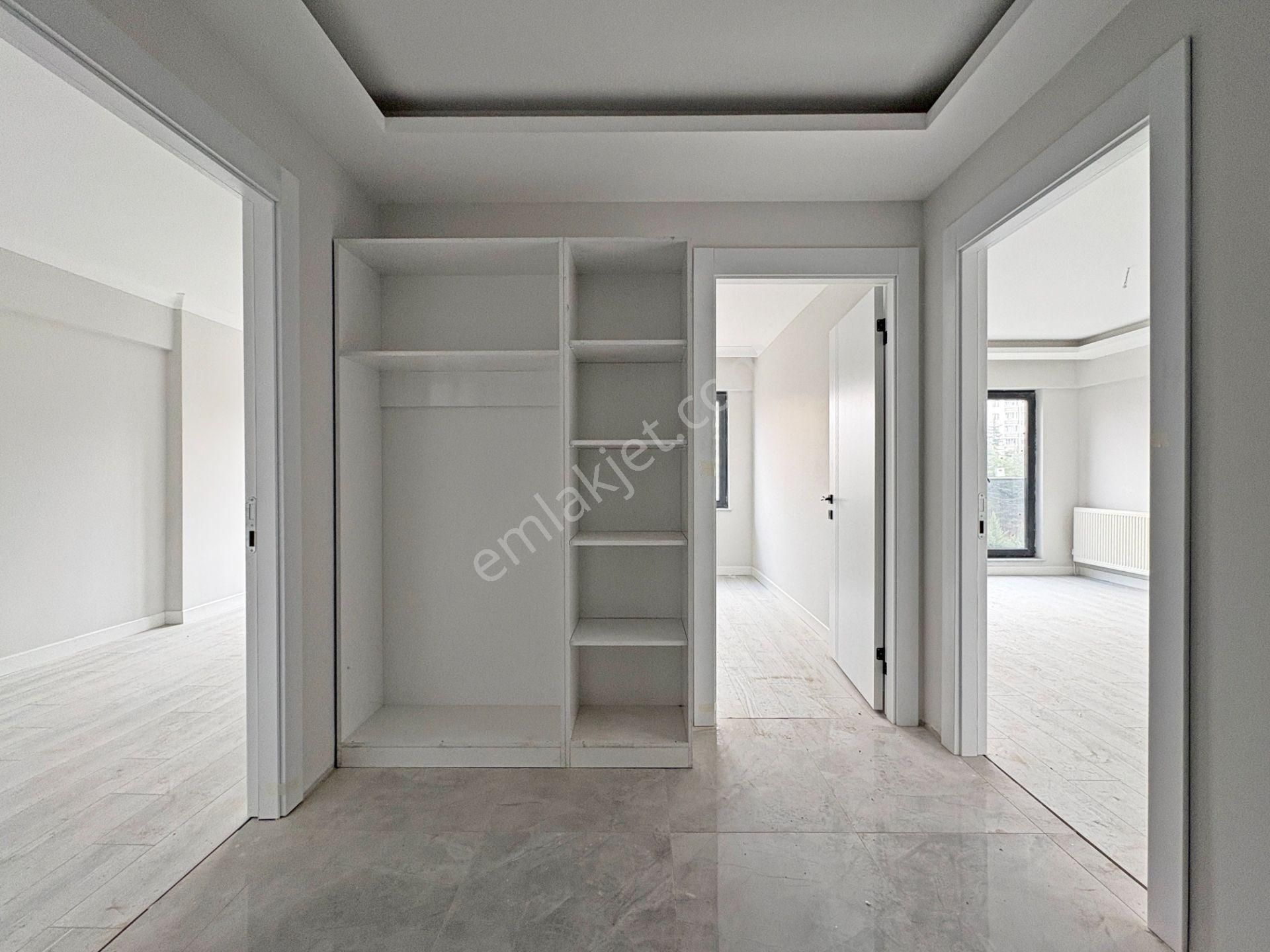 2+1 Sıfır Oturuma Hazır Etlik Merkezde Asansörlü İskanlı Fırsat - Görsel 13