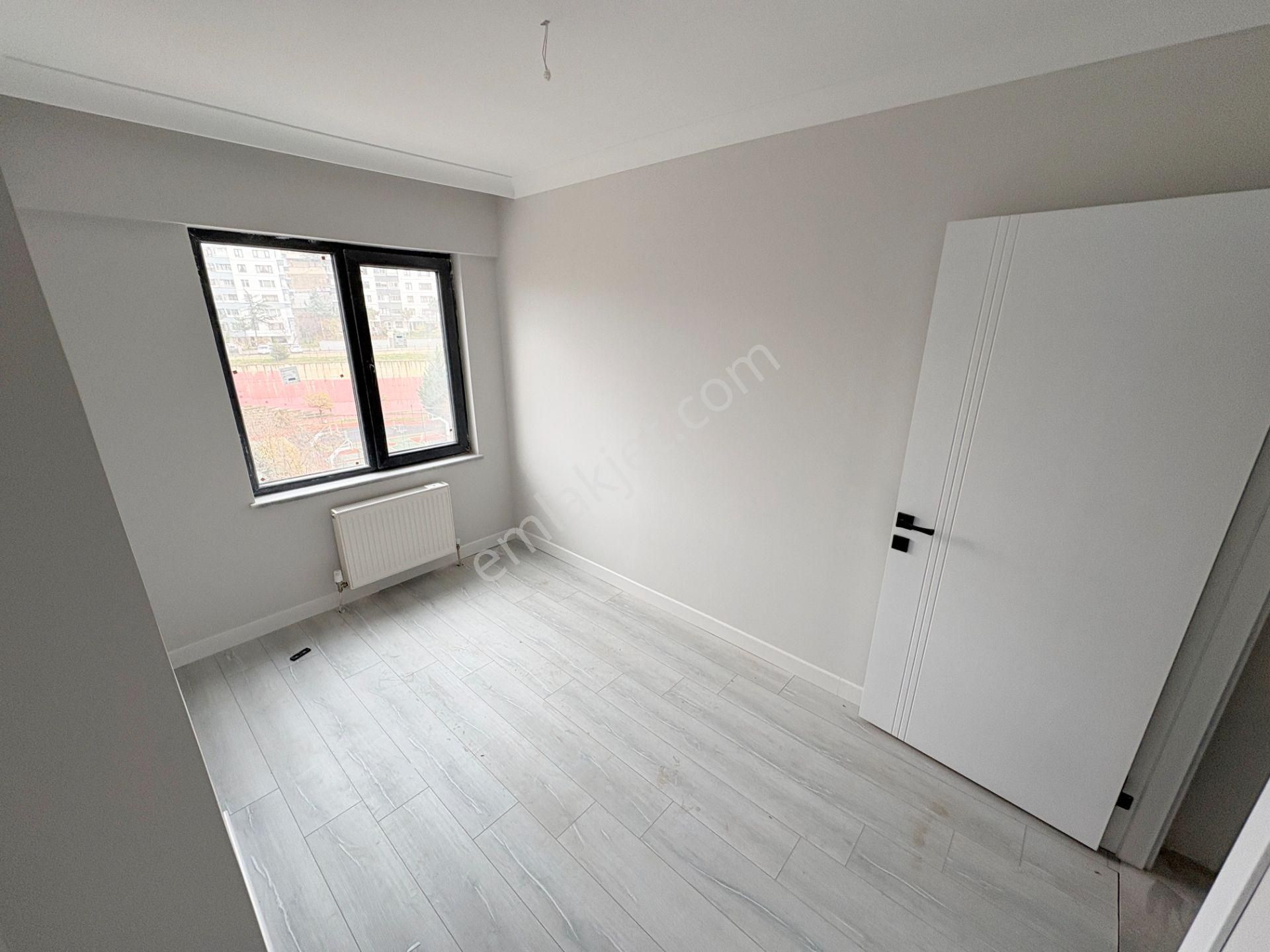 2+1 Sıfır Oturuma Hazır Etlik Merkezde Asansörlü İskanlı Fırsat - Görsel 31