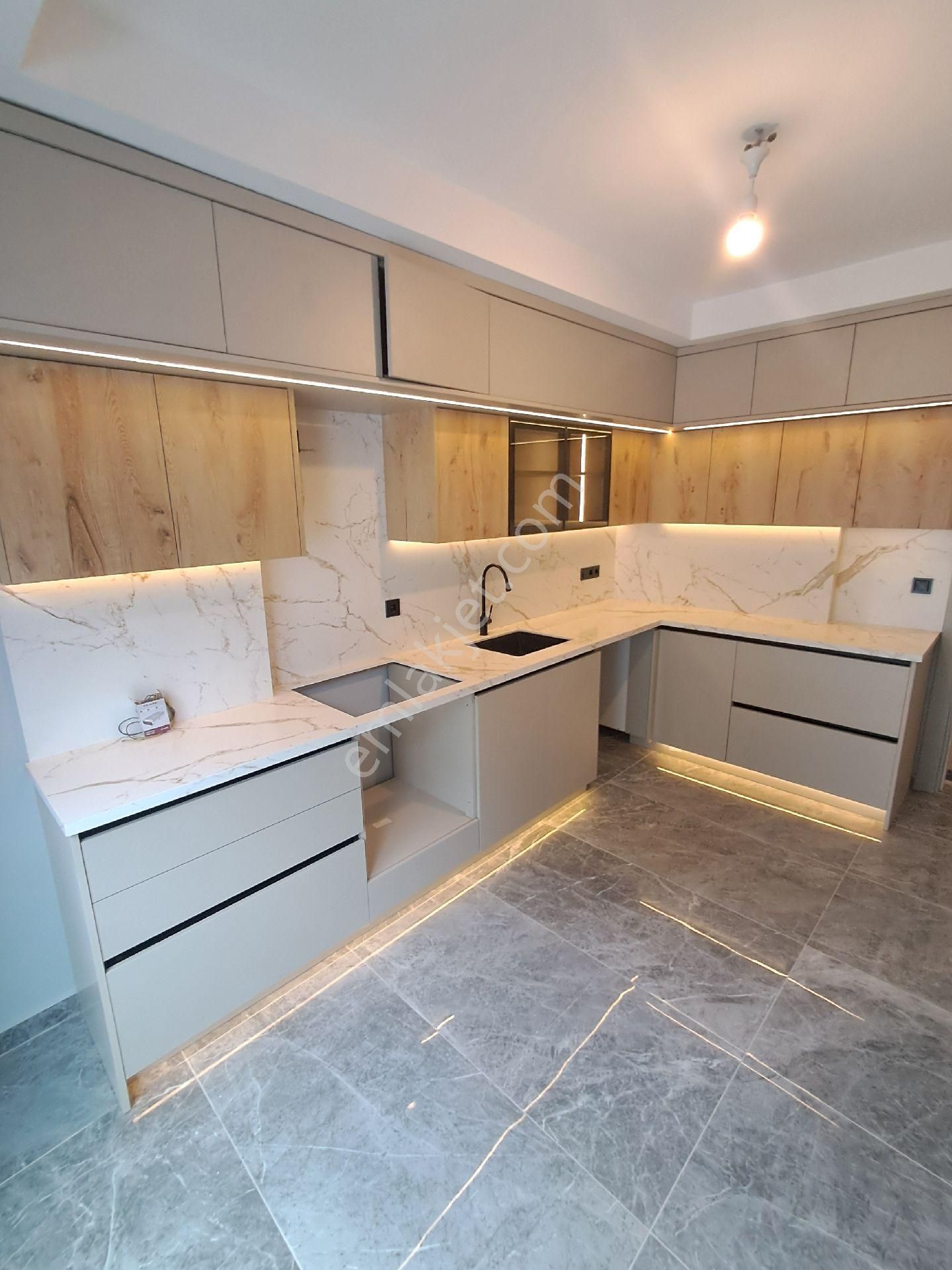 Fethiye Tuzla Mah Luxs 3+1 Dublex Kapalı Mutfak Daire