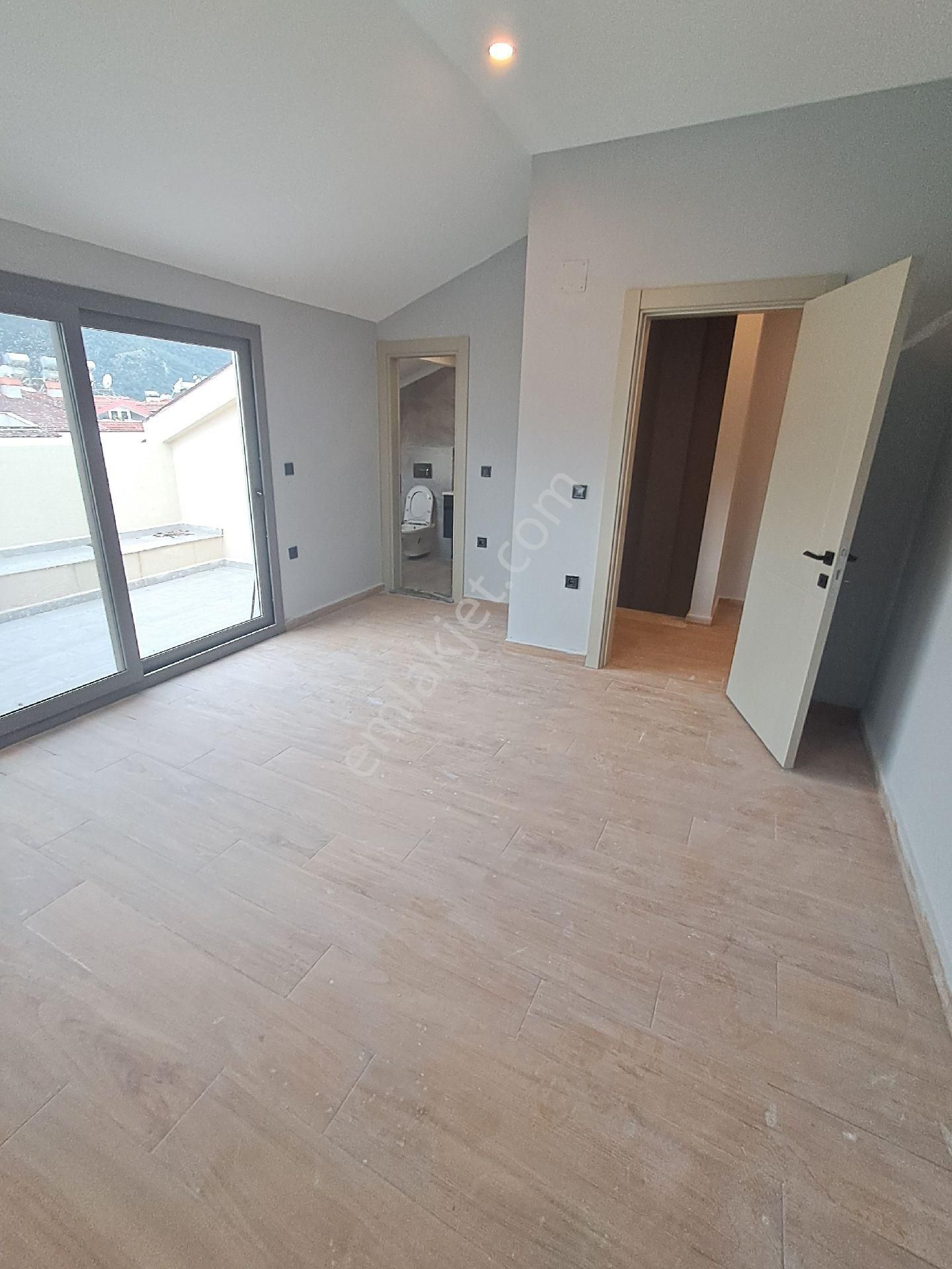 Fethiye Tuzla Mah Luxs 3+1 Dublex Kapalı Mutfak Daire - Görsel 17
