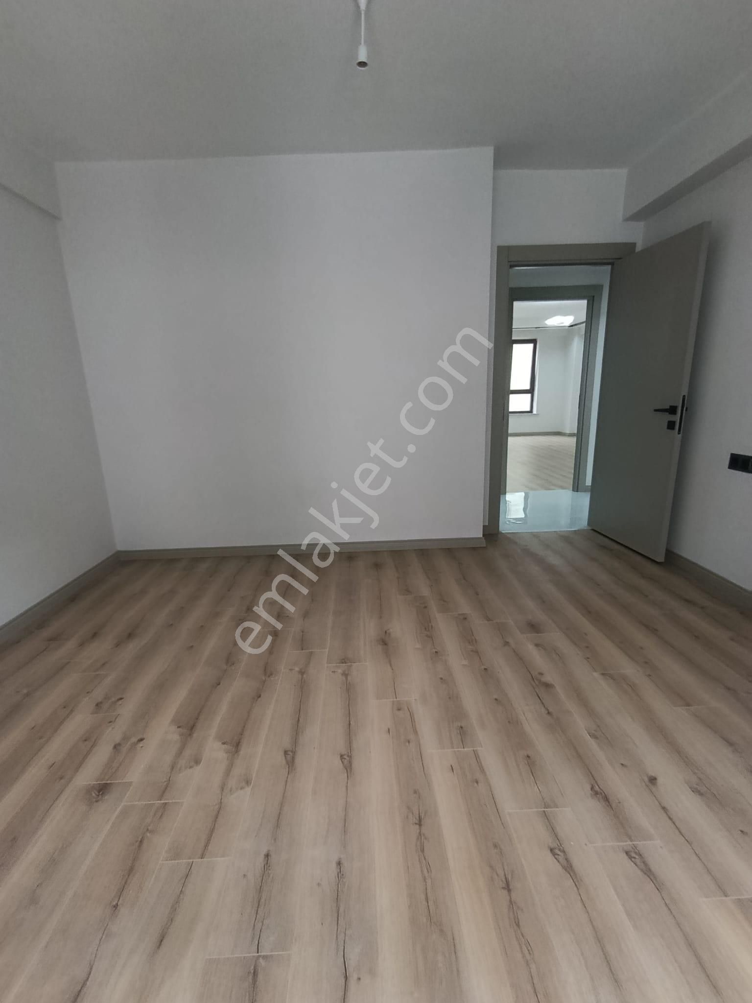 Batıkent Te Özel Garajlı Ebeveyn Banyolu 3+1 Sıfır Daireler - Görsel 13