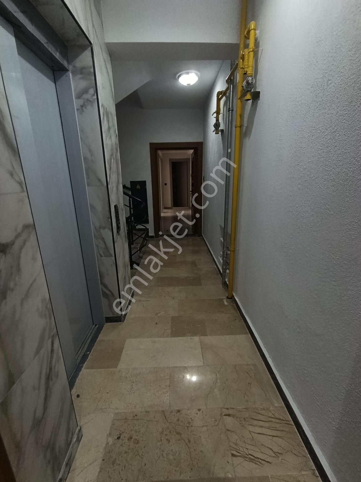 Batıkent Te Özel Garajlı Ebeveyn Banyolu 3+1 Sıfır Daireler - Görsel 20