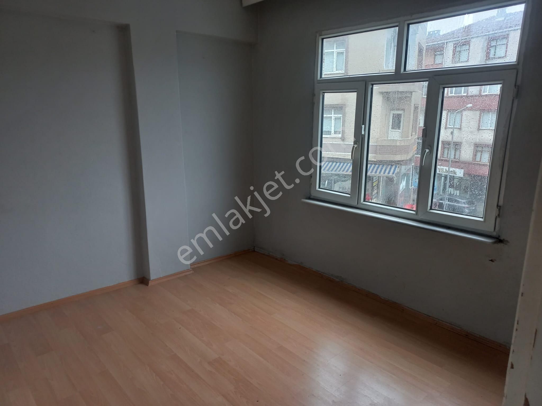 Küçükköy Merkezde 3oda 1salon Kiralık 2. Kat Daire - Görsel 11