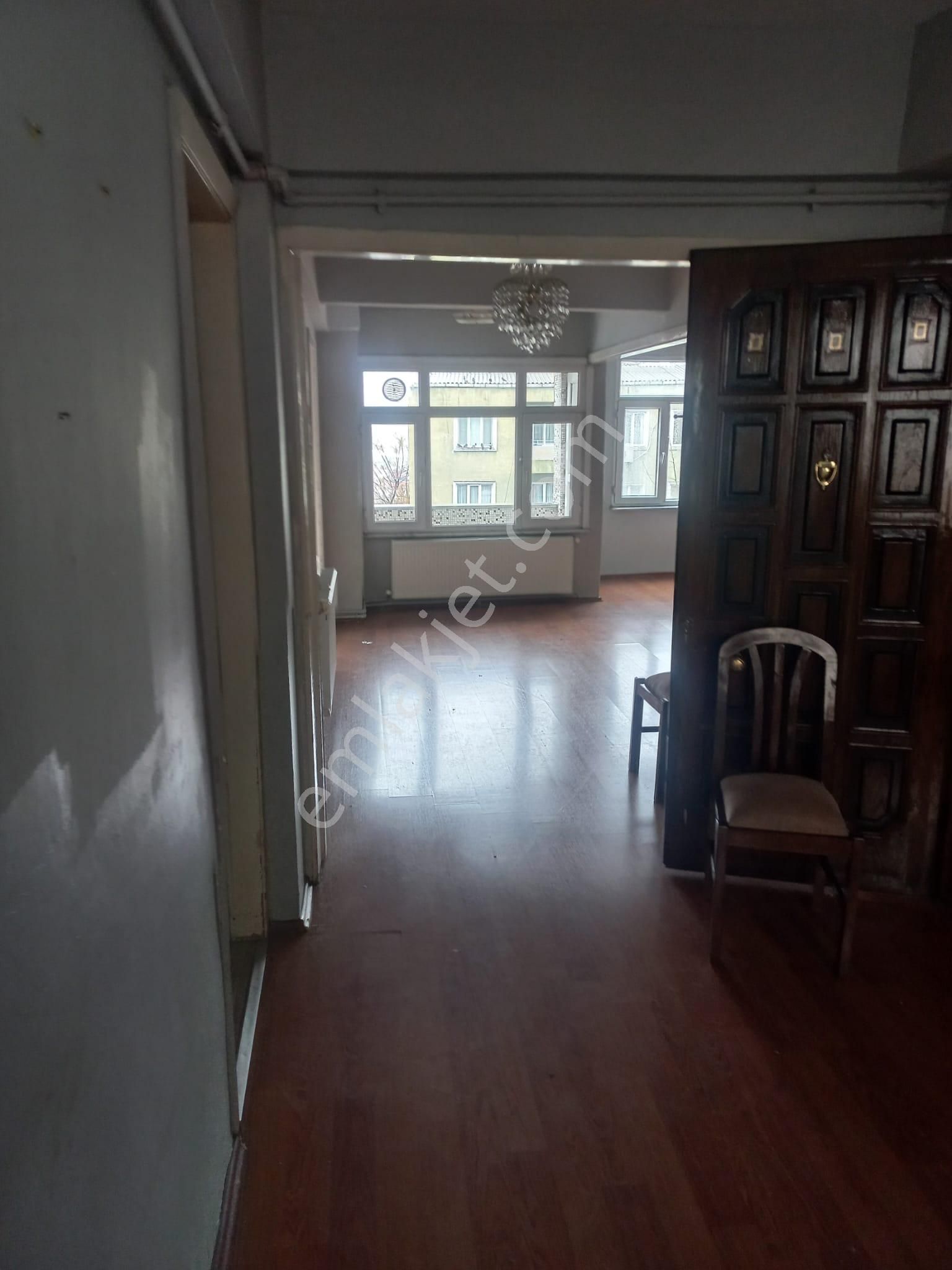 Küçükköy Merkezde 3oda 1salon Kiralık 2. Kat Daire - Görsel 2