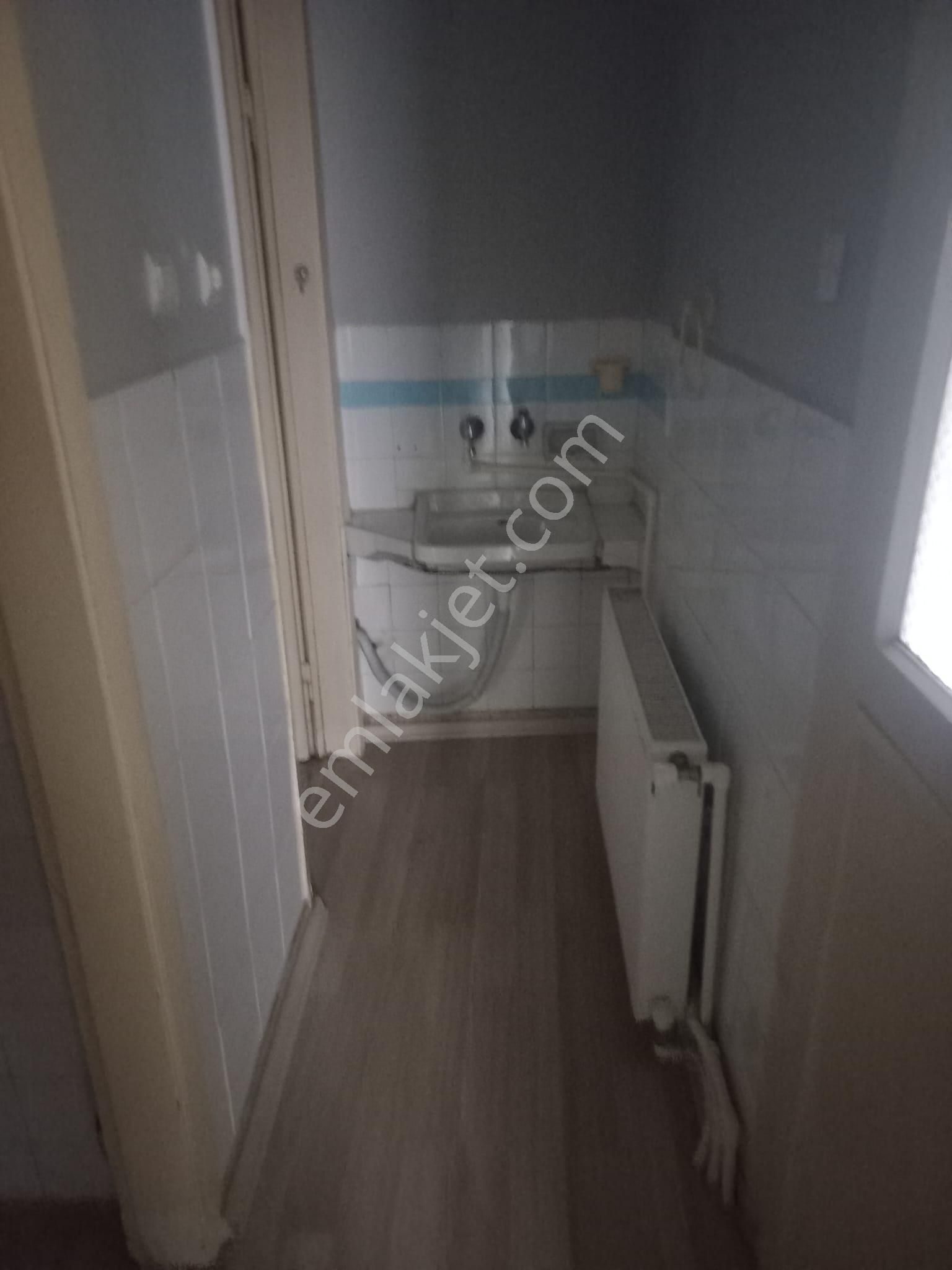 Küçükköy Merkezde 3oda 1salon Kiralık 2. Kat Daire - Görsel 10