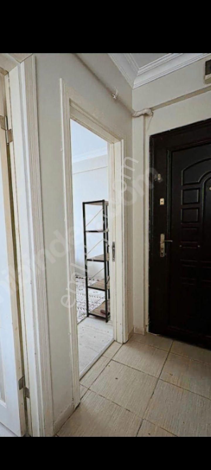 Şirintepe Mahallesi Emekli Sokak Eşyalı Kiralık 1+1 - Görsel 3