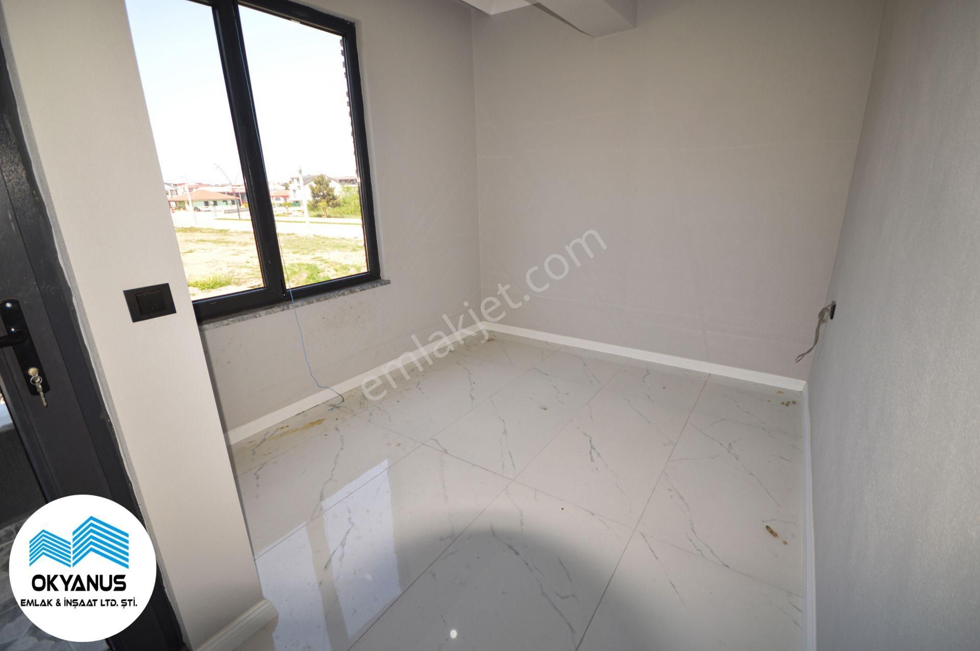 Sakarya Kocaalide Müstakil Bahçe Kullanımlı Villa!!! - Görsel 8