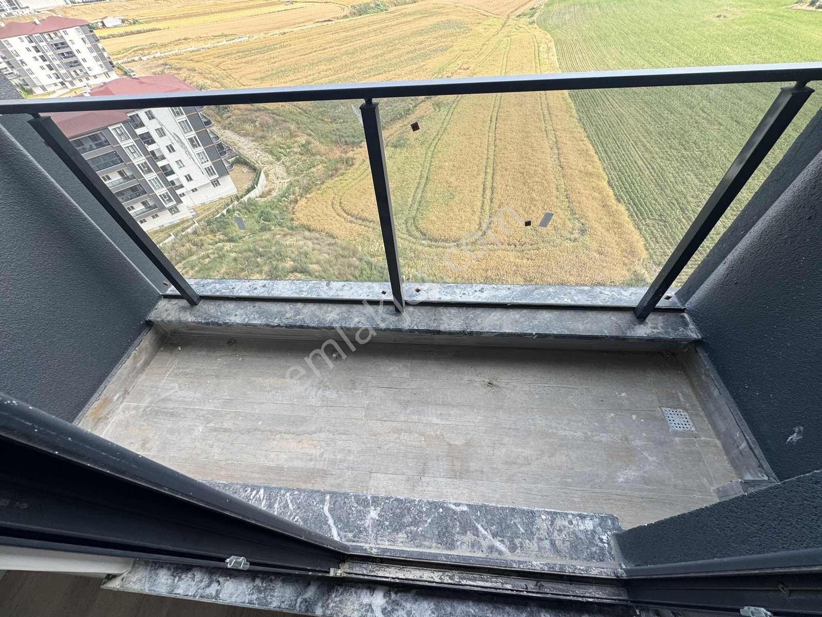 Tuğra'dan Uysal Gloria Residenza Havuz Cephe Arakat Ferah Daire - Görsel 21