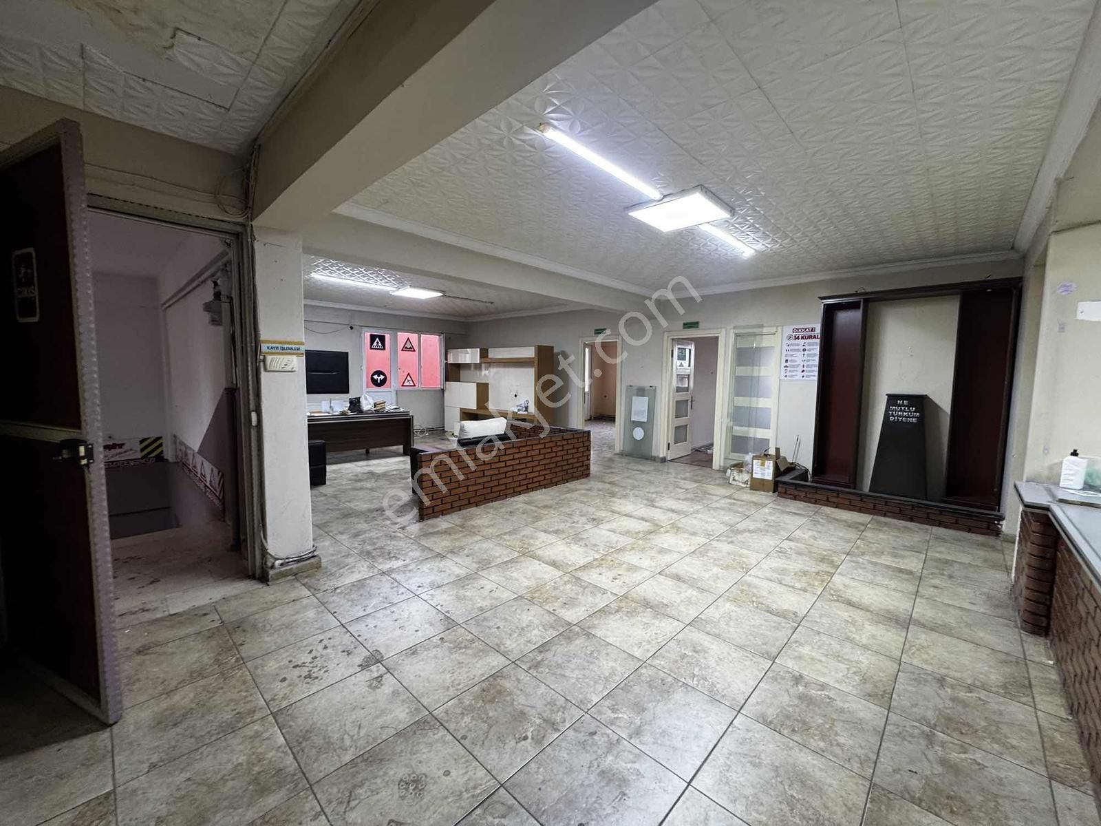 Vefa Gayrimenkulden Aydınlı Caddesine Cephe Kiralık 600m2 İşyeri - Görsel 8