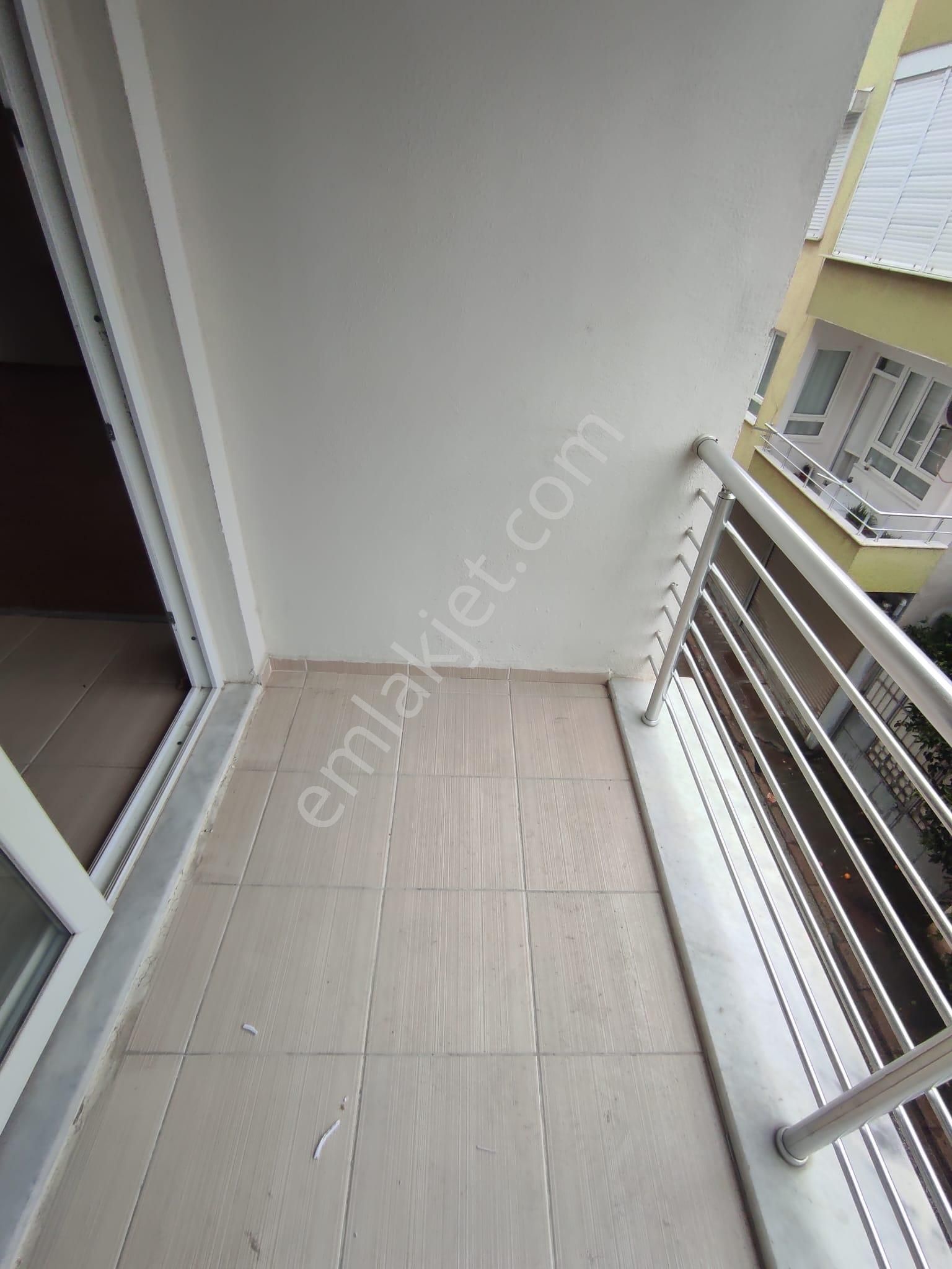 Ortak Emlaktan Kurtuluş Mahallesinde Doğalgazlı Kiralık 3+1 Daire - Görsel 7