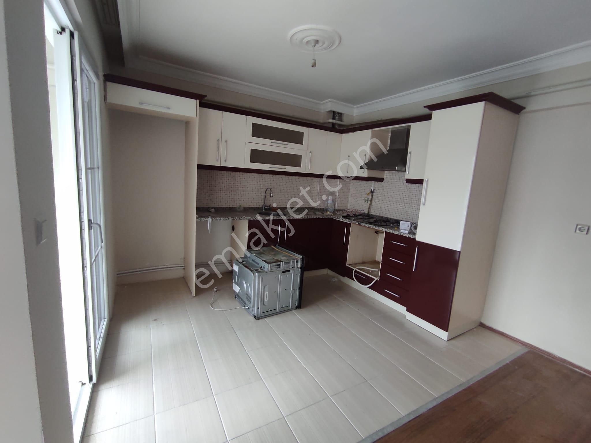 Ortak Emlaktan Kurtuluş Mahallesinde Doğalgazlı Kiralık 3+1 Daire - Görsel 3