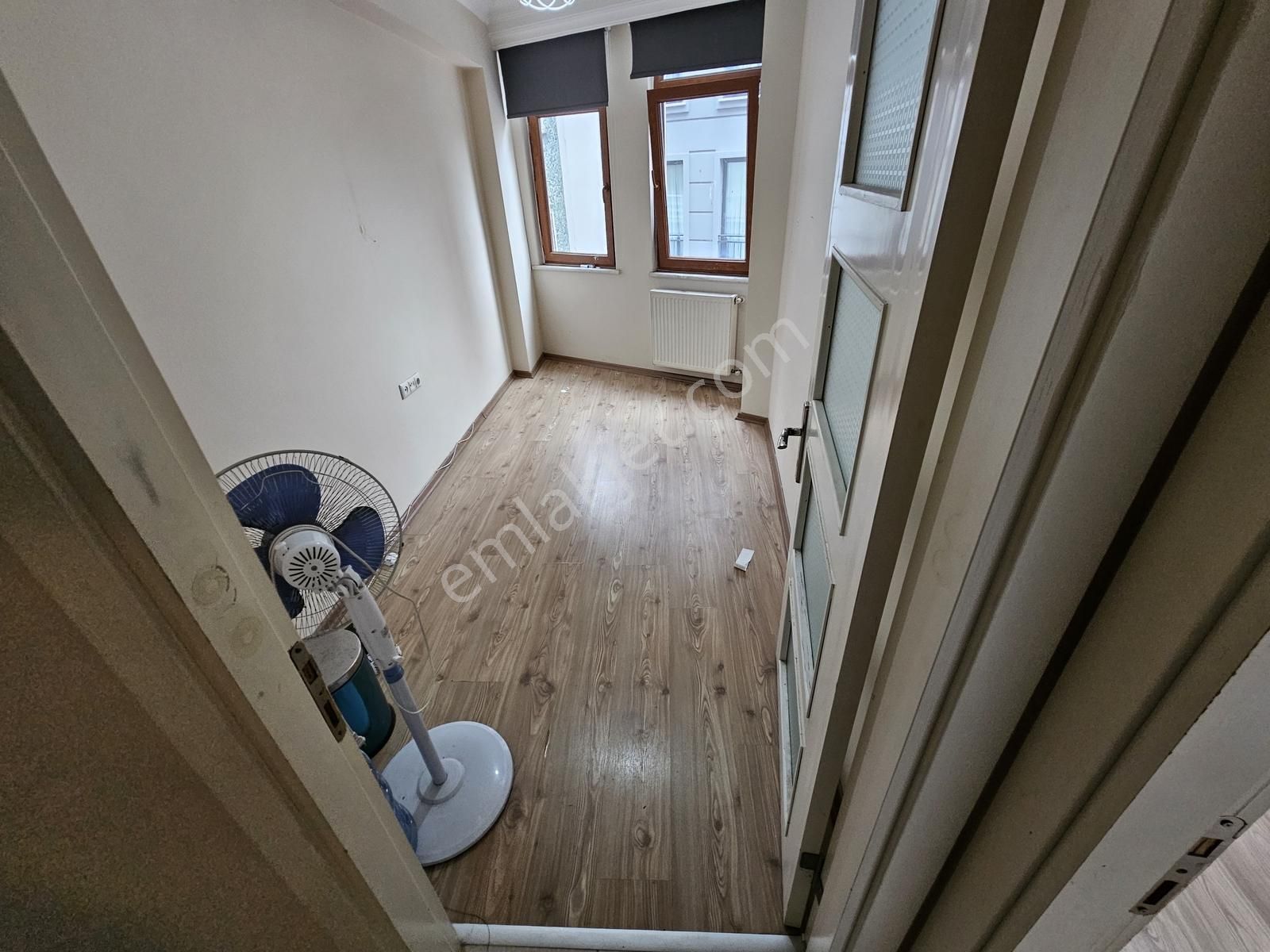 Kocamustafapaşa 110mk 3+1 Asansörlü Yeni Bina Ön Cephe 42.000tl