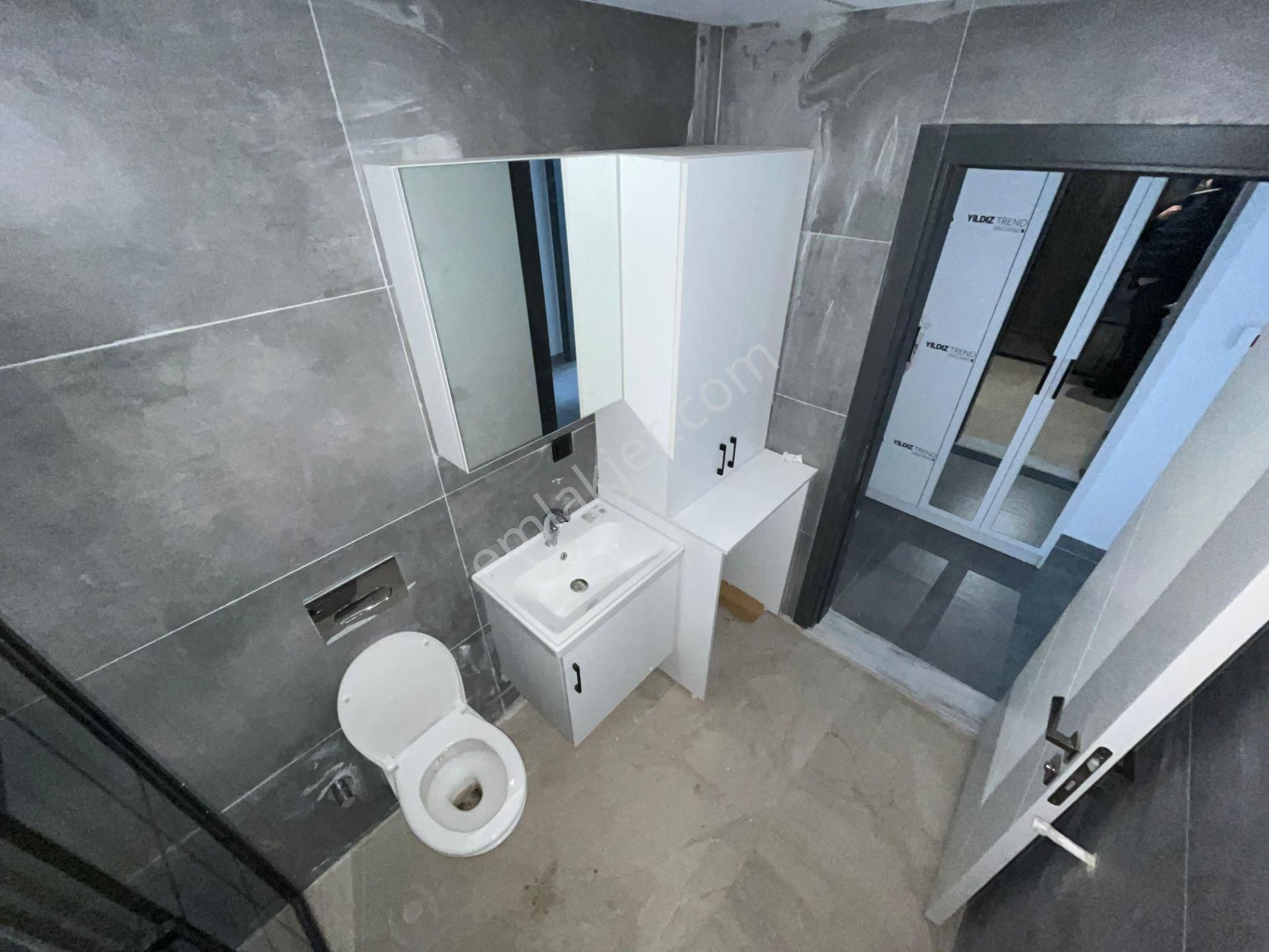 Parstan Zeytinlide Ön Cephe Yüksek Giriş Doğa İle İç İçe Lüx 2+1 - Görsel 23