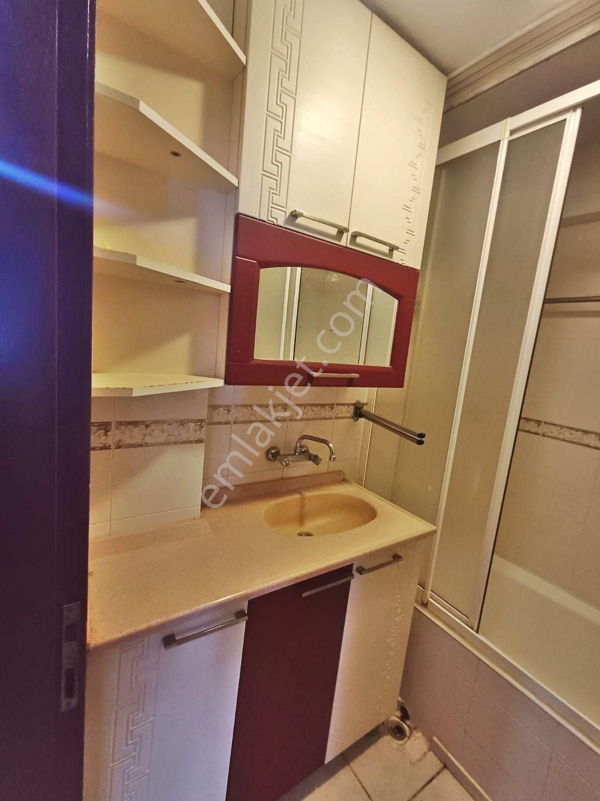 Abidinpaşa Mahallesinde Ara Katta Bağımsız Salon 3+1 Satılık Daire - Görsel 10