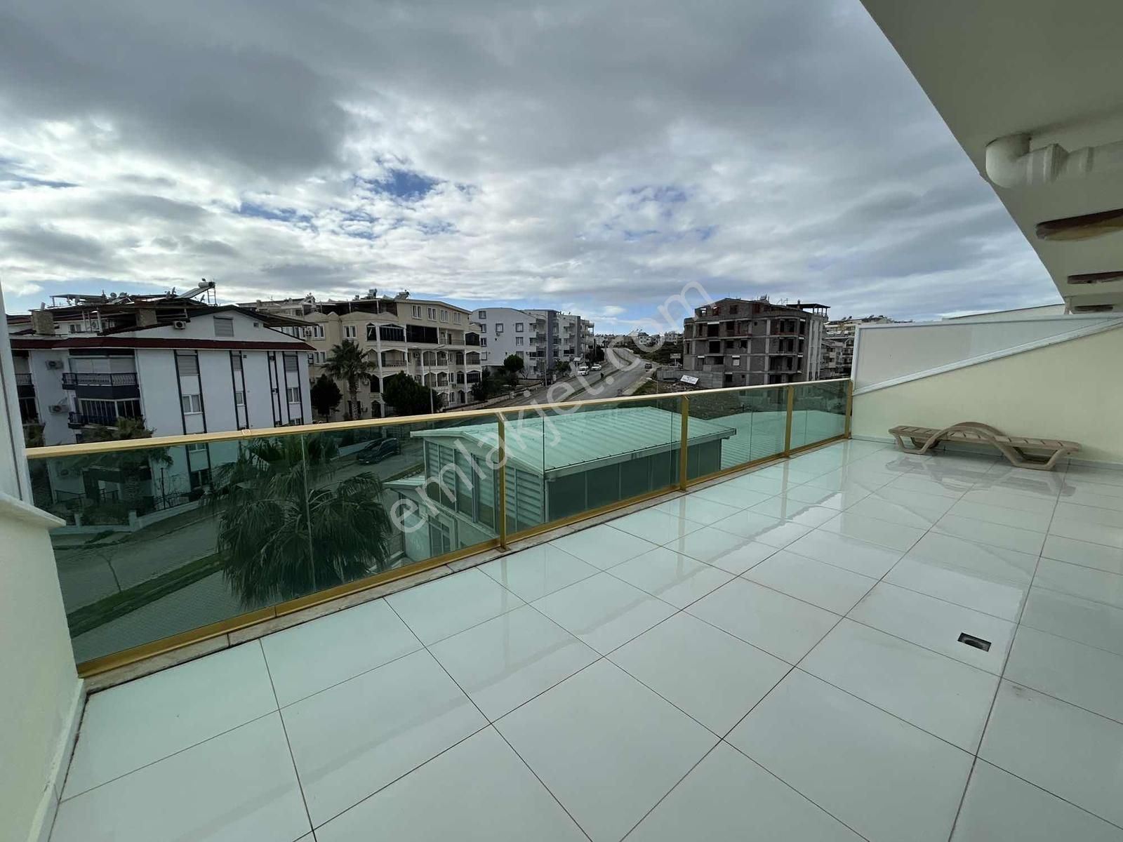 Didim Altınkumda Havuzlu Lüks Sitede Acil Satılık 3+1 Dublex - Görsel 16