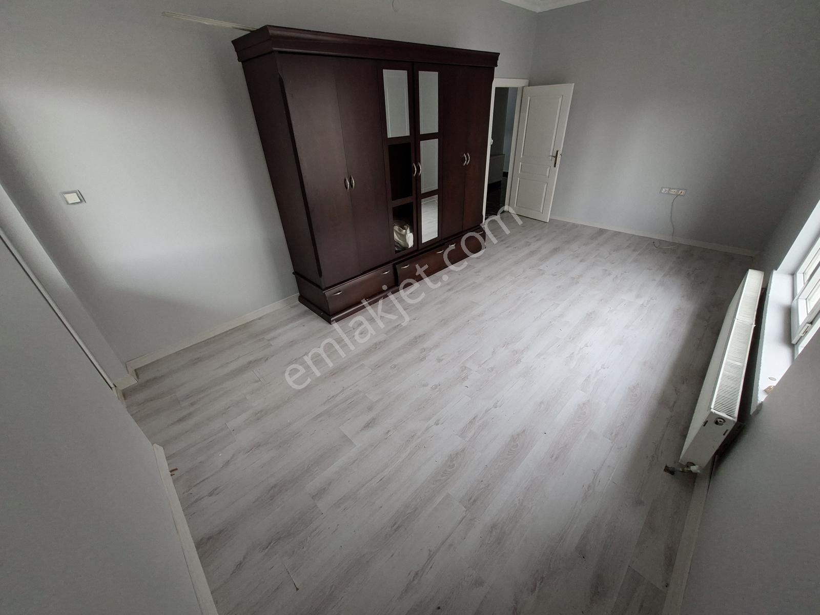 Kılıçsoy'dan Porsuk Cad. Kat Konumunda Büyük Balkonlu Yeni Boyal - Görsel 28